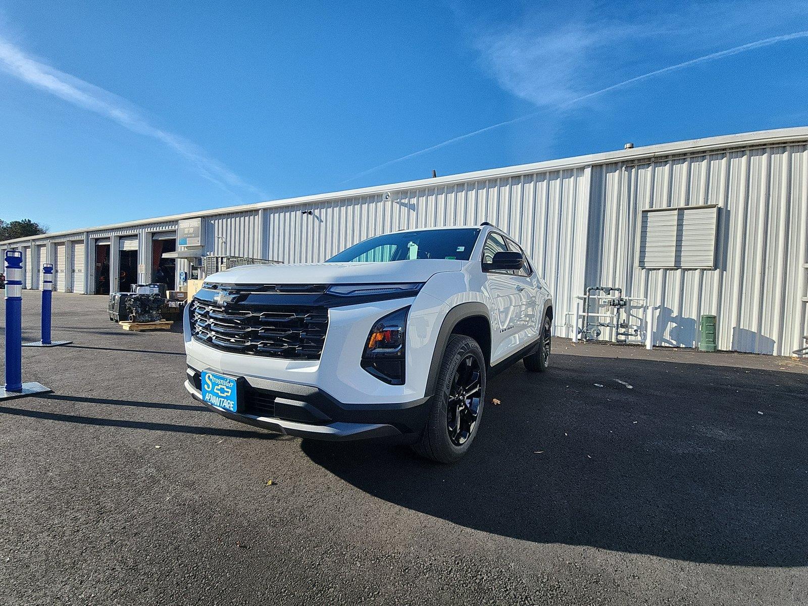 Summit White 2026 Chevrolet Equinox SUV / Crossover Front-Wheel Drive Continuously Variable Transmission