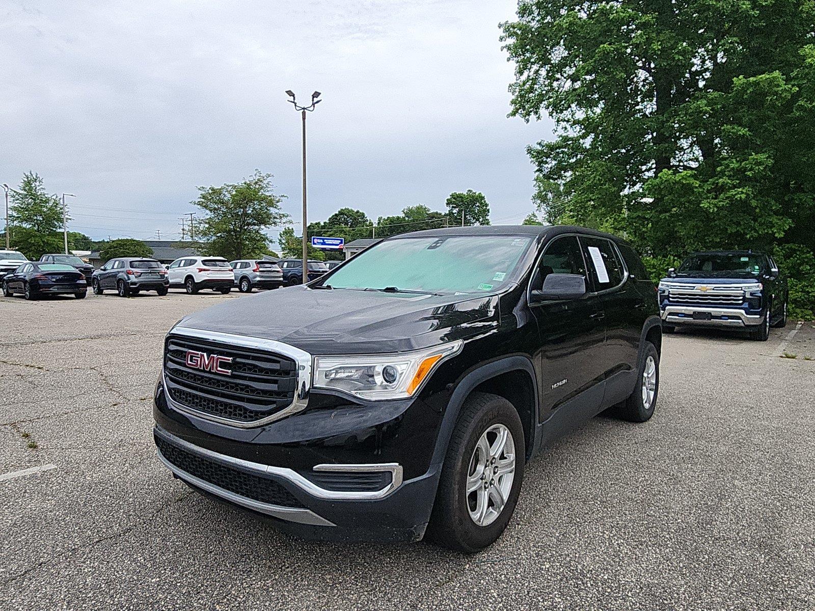 Black (Ebony Twilight Metallic) 2017 GMC Acadia SUV / Crossover Front-Wheel Drive 6-Speed Automatic