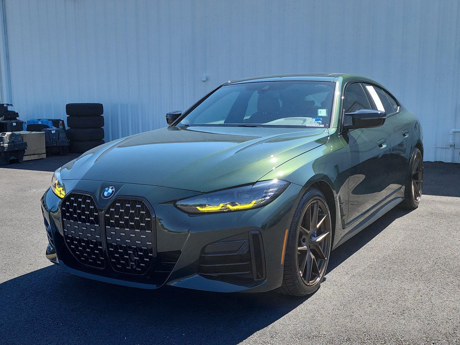San Remo Green Metallic 2022 BMW 4 Series Coupe All-Wheel Drive Automatic