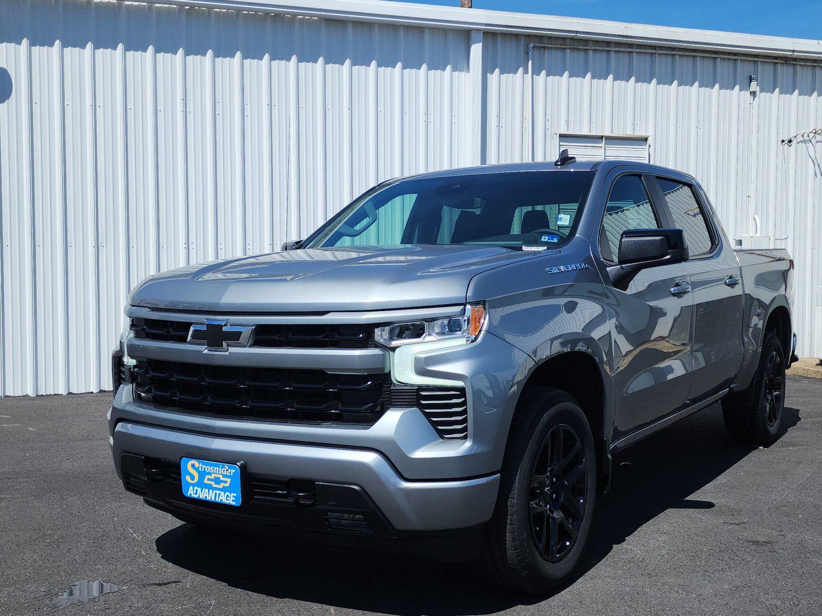 Sterling Gray Metallic 2026 Chevrolet Silverado 1500 Pickup Truck Four-Wheel Drive Automatic