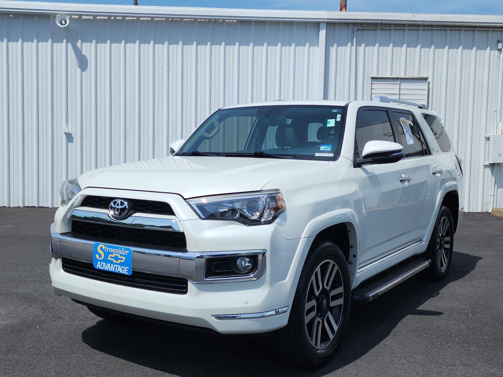 White (Blizzard Pearl) 2019 Toyota 4Runner SUV / Crossover All-Wheel Drive Automatic