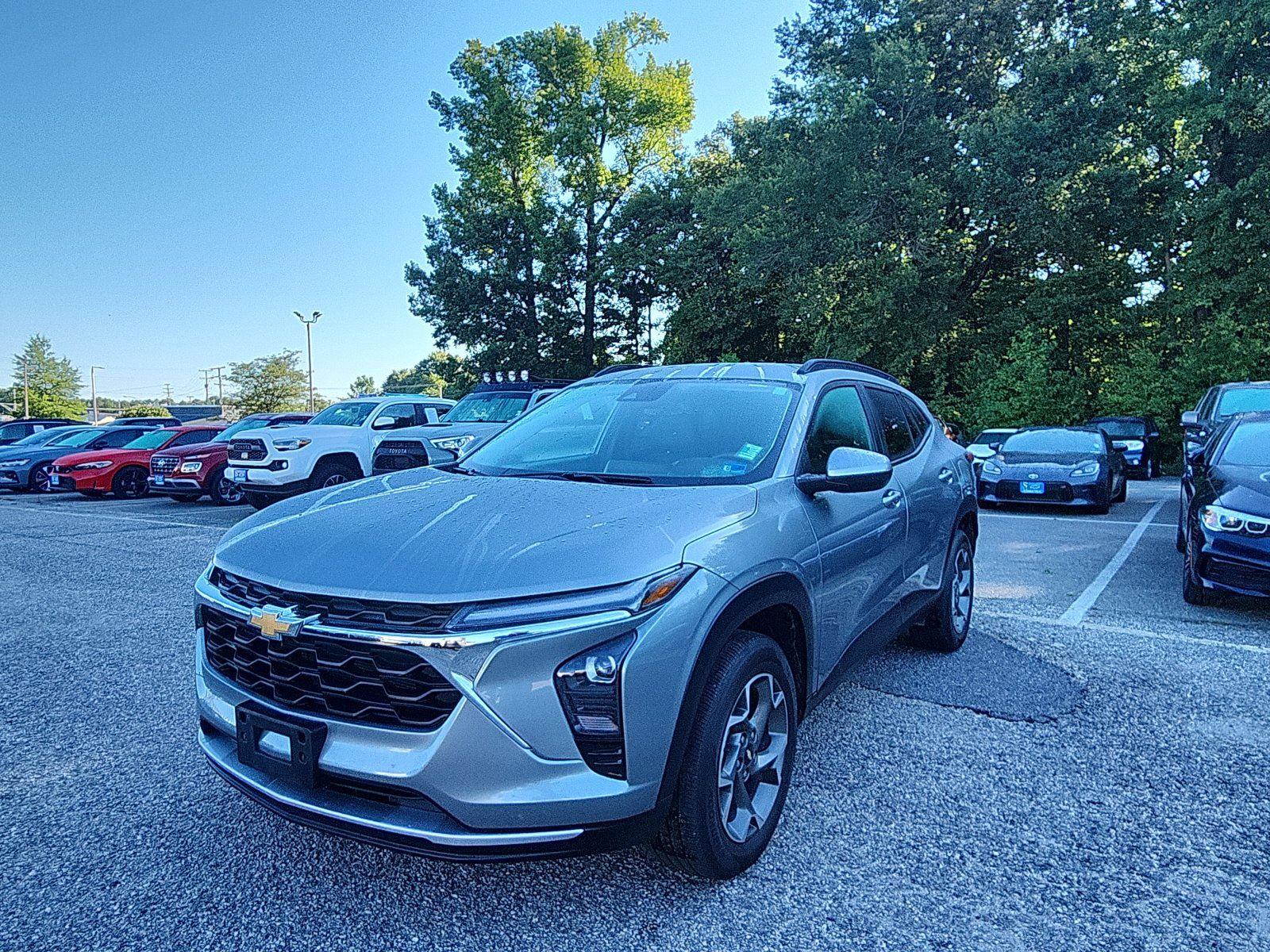 Sterling Gray Metallic 2024 Chevrolet Trax SUV / Crossover Front-Wheel Drive 6-Speed Automatic