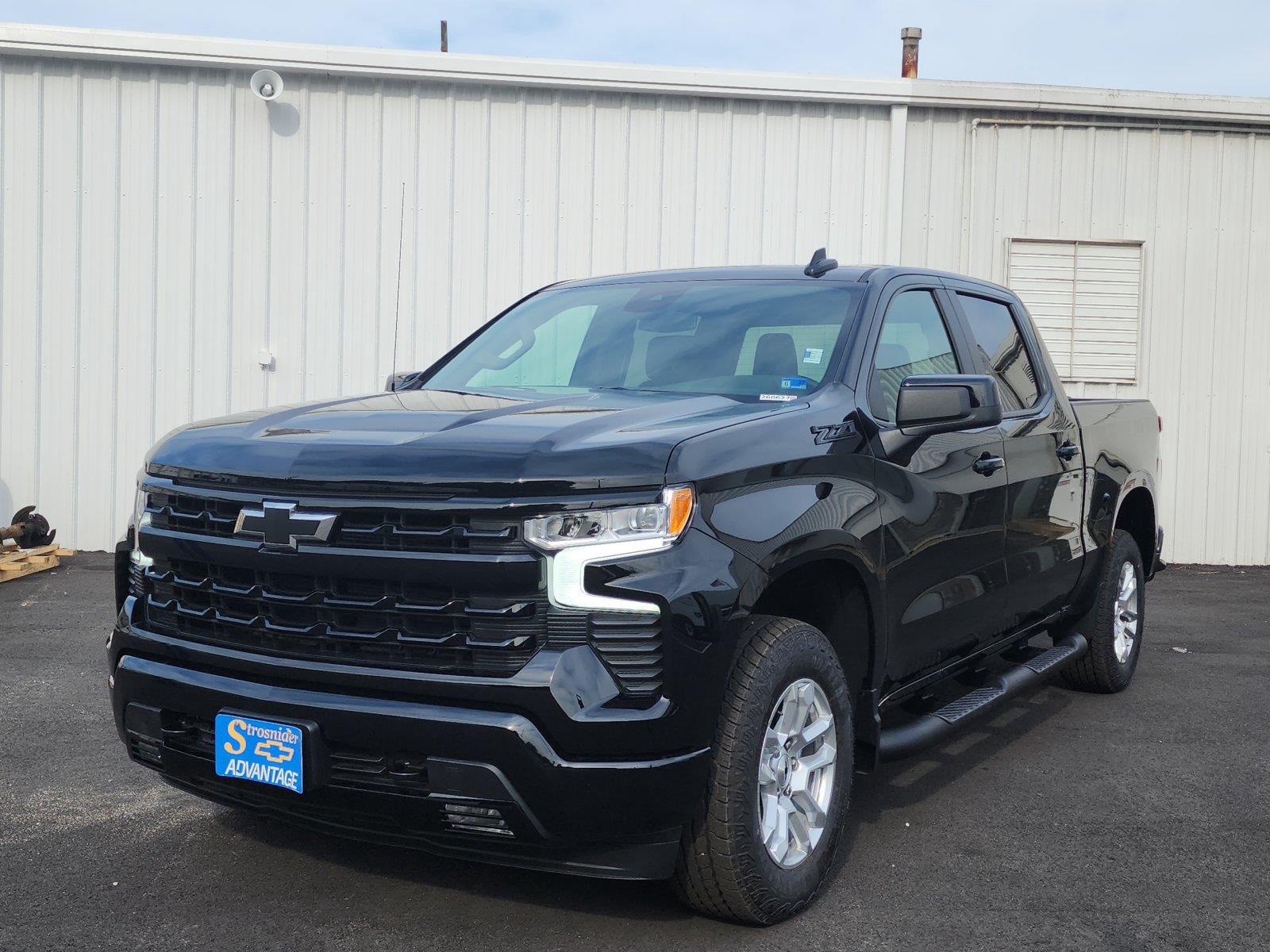 Black 2026 Chevrolet Silverado 1500 Pickup Truck Four-Wheel Drive Automatic