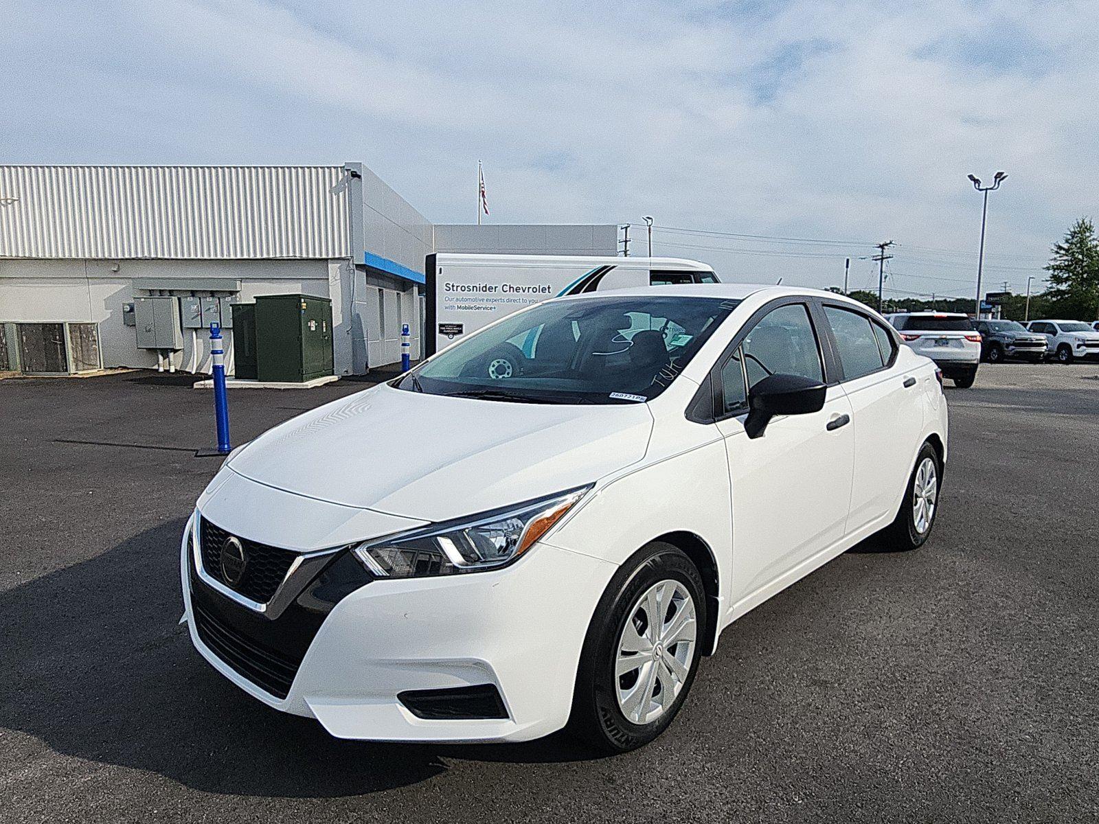 2020 Nissan Versa S FWD