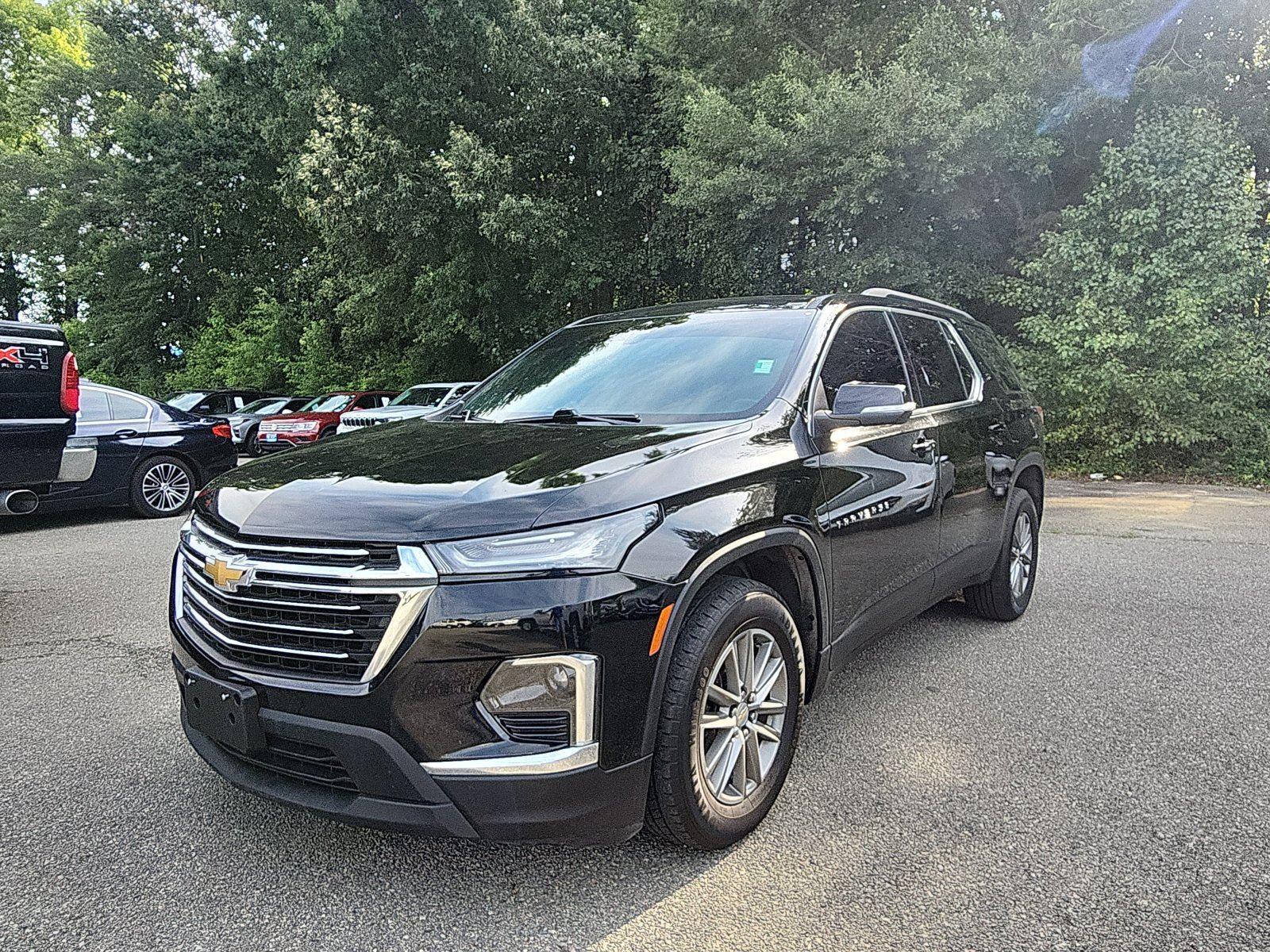 2023 Chevrolet Traverse LT Cloth AWD