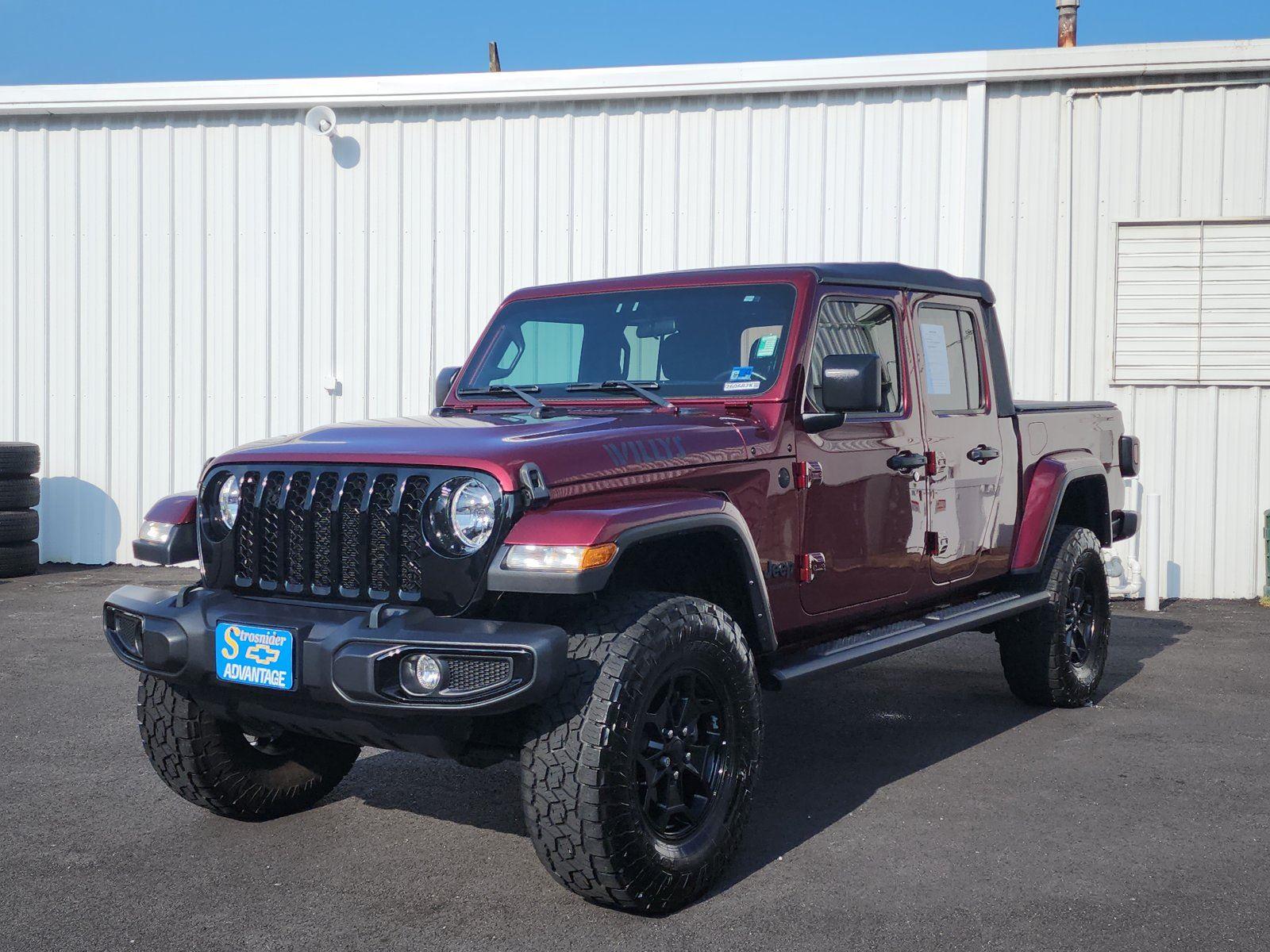 Snazzberry Pearlcoat 2021 Jeep Gladiator Pickup Truck Four-Wheel Drive 8-Speed Automatic