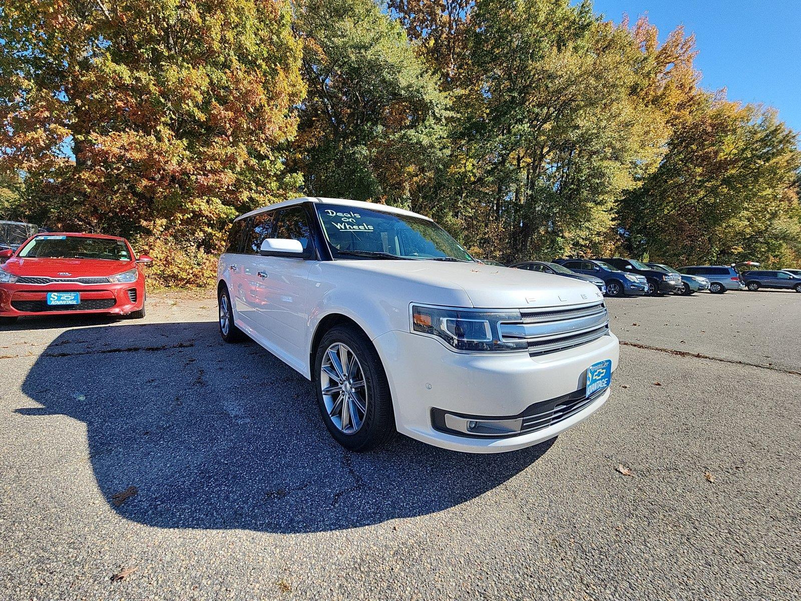 View vehicle photo 7