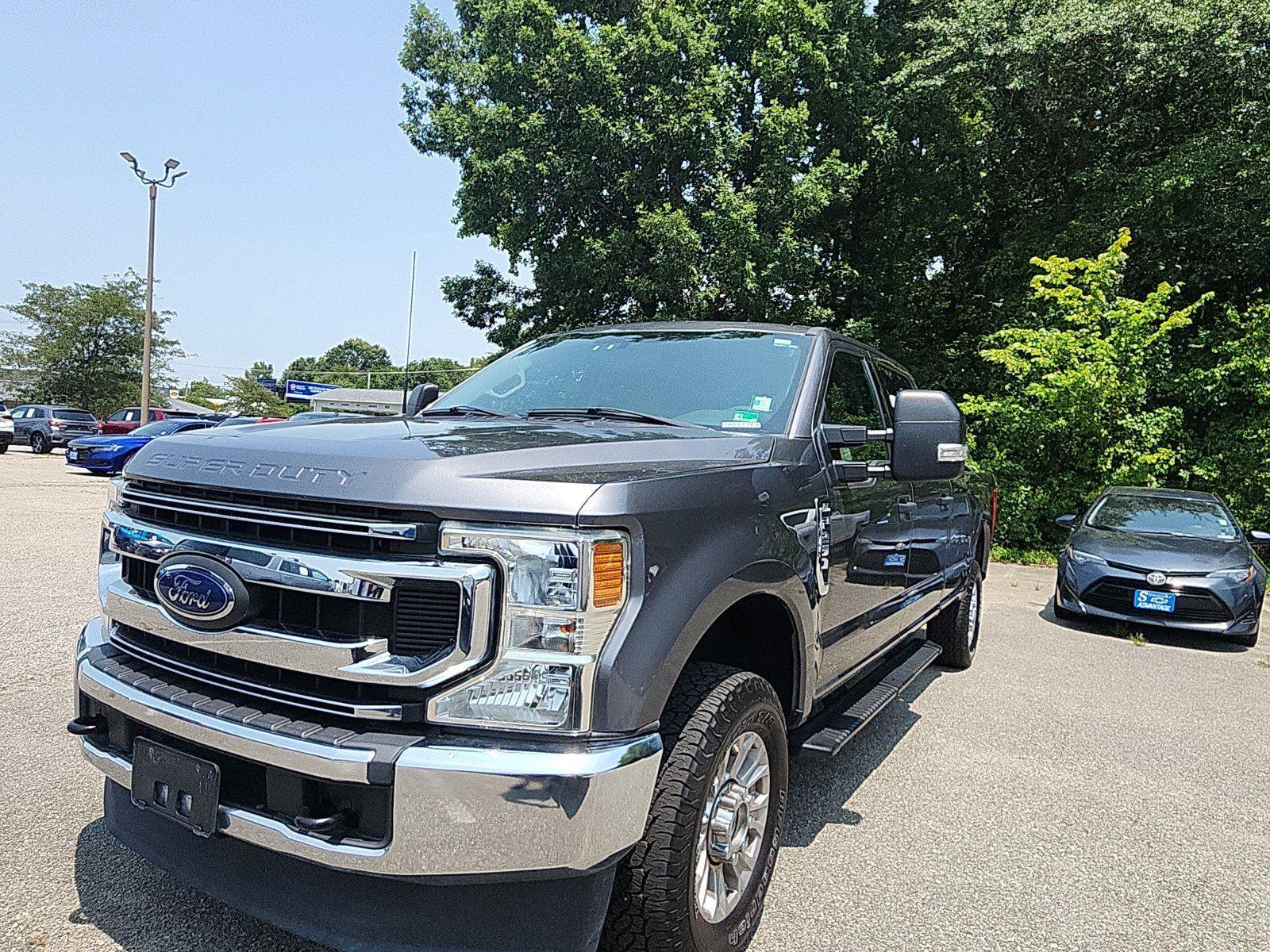 Carbonized Gray Metallic 2022 Ford F-250 Super Duty Pickup Truck Four-Wheel Drive 6-Speed Automatic