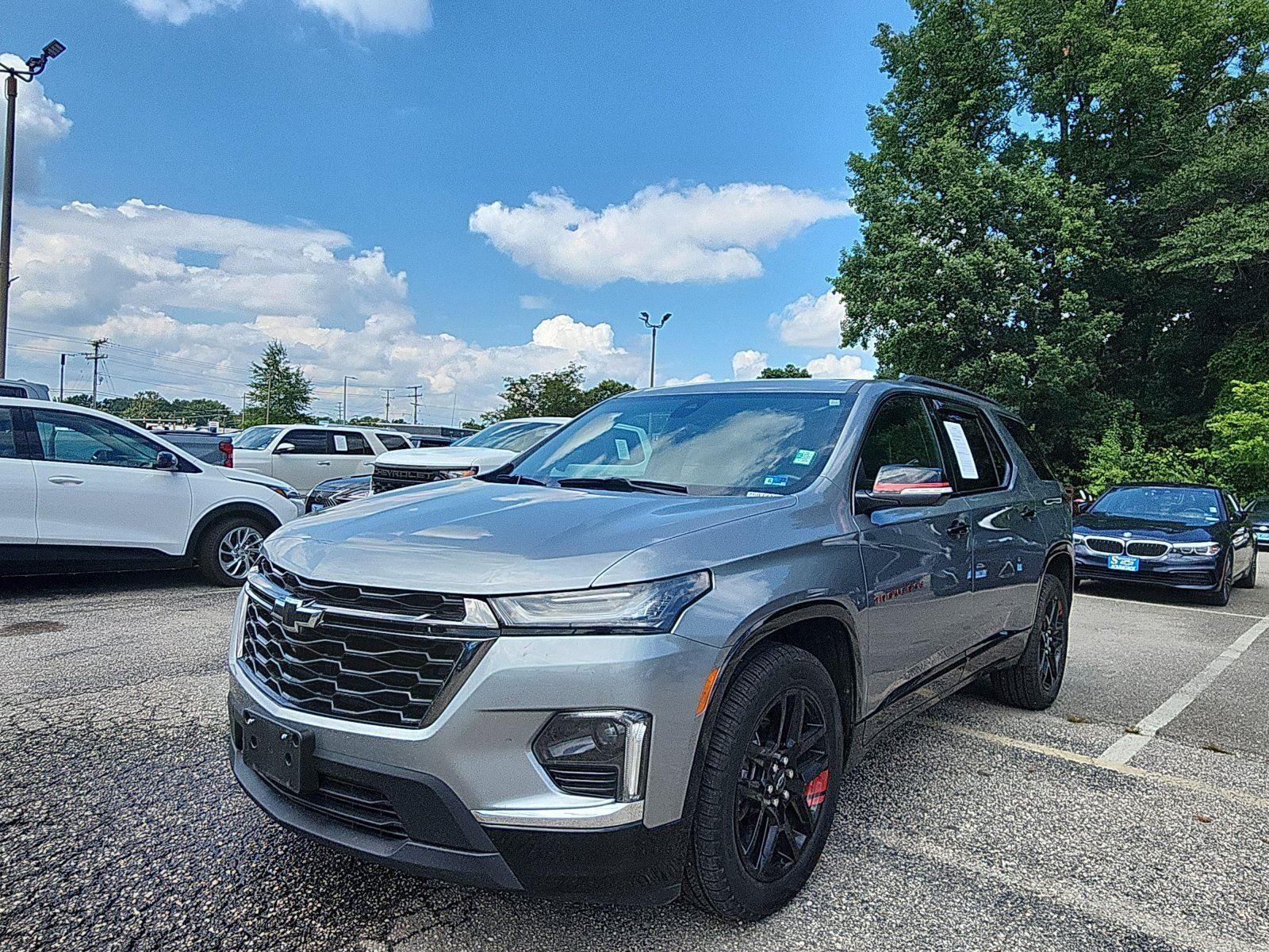  2023 Chevrolet Traverse Premier AWD   