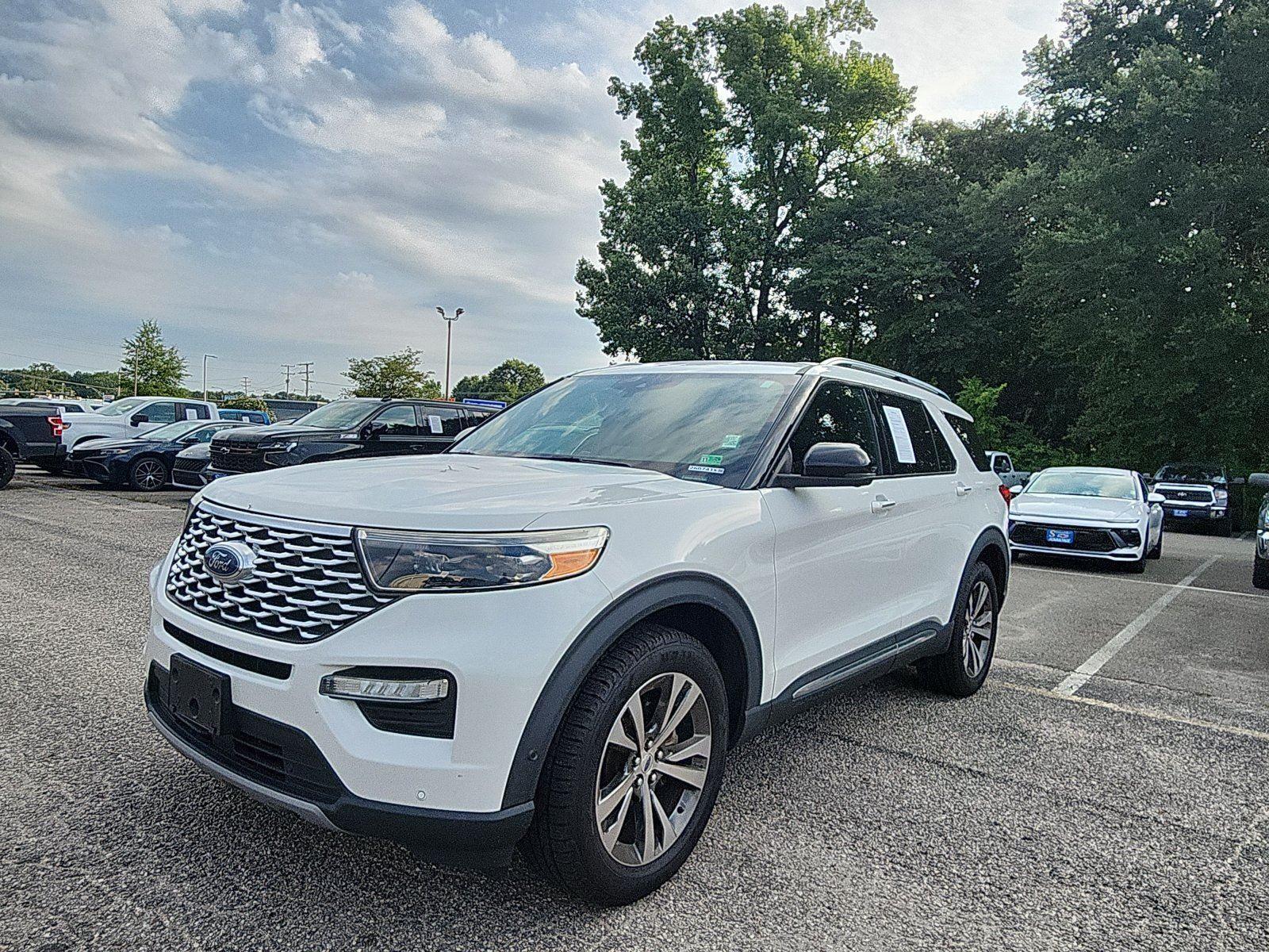 Star White Metallic Tri-Coat 2020 Ford Explorer SUV / Crossover All-Wheel Drive Automatic