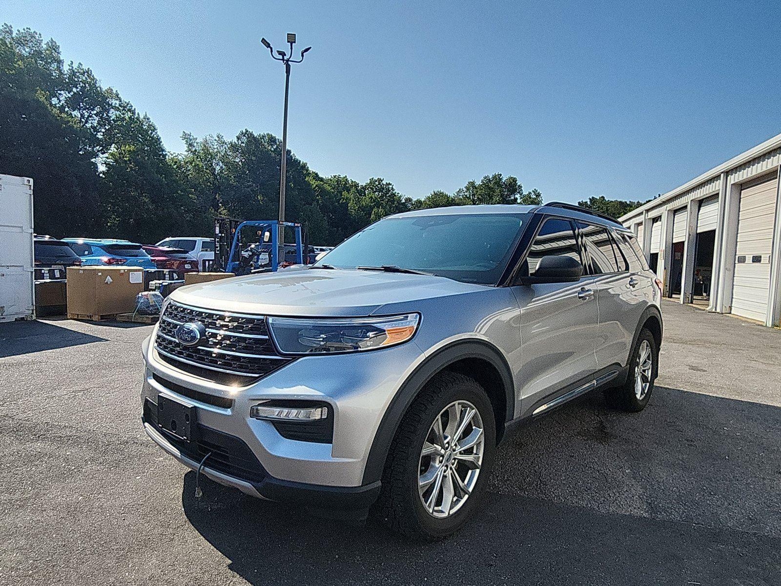 Iconic Silver Metallic 2020 Ford Explorer SUV / Crossover All-Wheel Drive Automatic