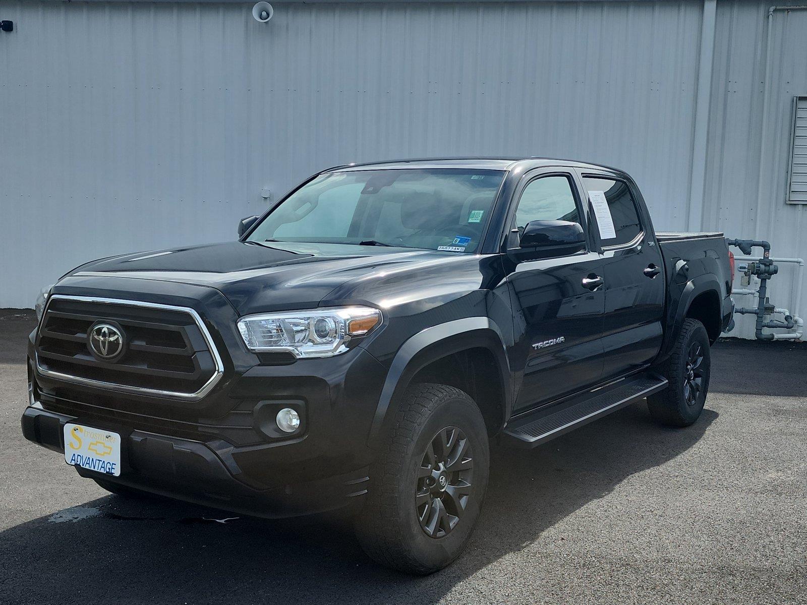 Midnight Black Metallic 2022 Toyota Tacoma Pickup Truck Four-Wheel Drive Automatic