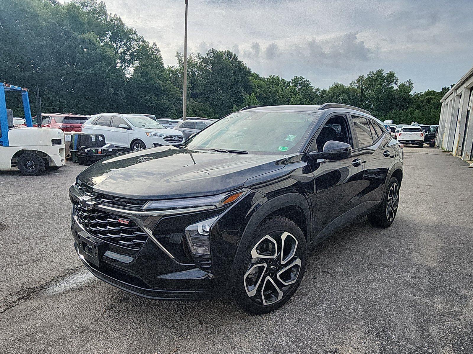 Mosaic Black Metallic 2025 Chevrolet Trax SUV / Crossover Front-Wheel Drive 6-Speed Automatic