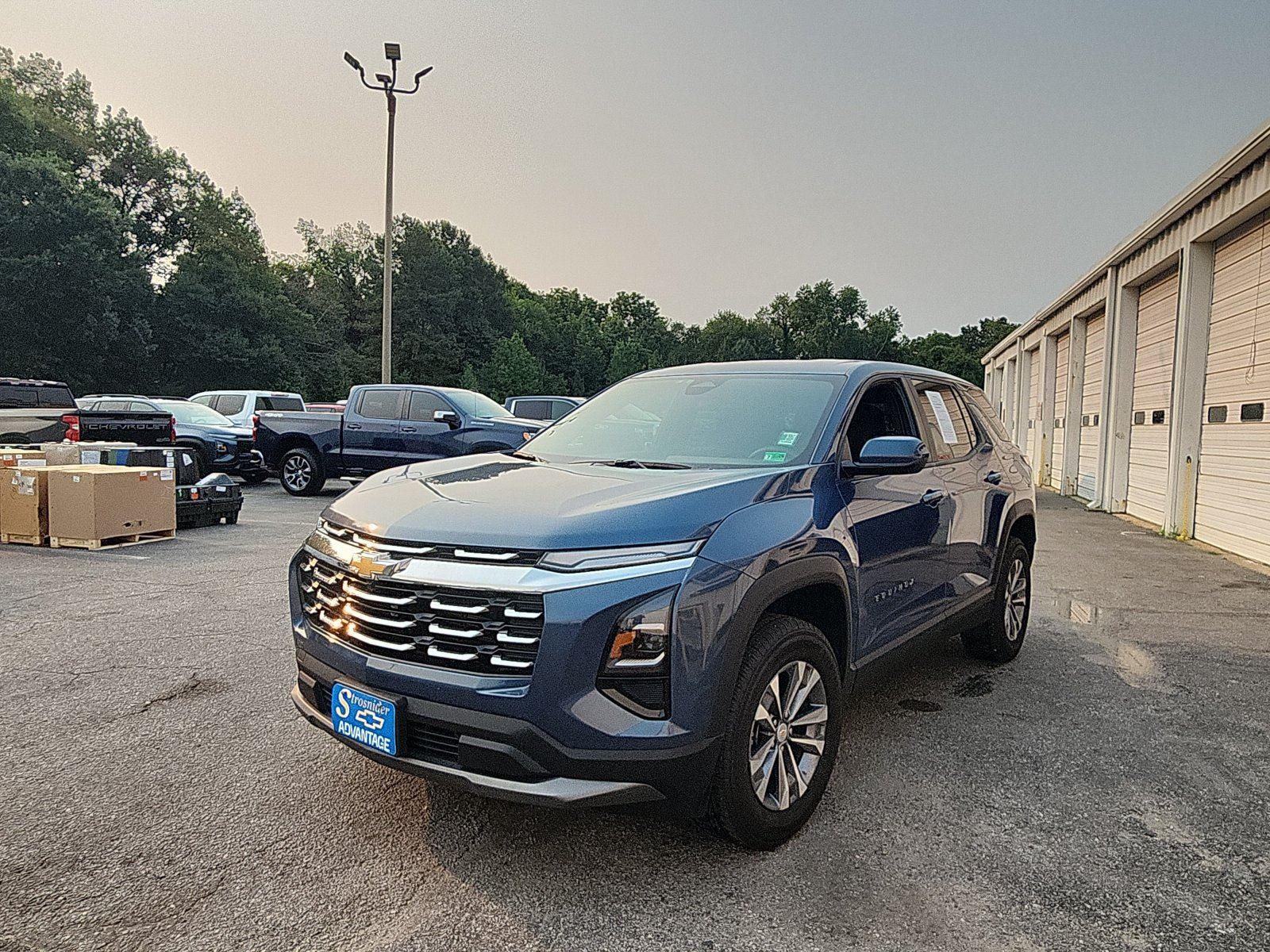 Lakeshore Blue Metallic 2026 Chevrolet Equinox SUV / Crossover Front-Wheel Drive Continuously Variable Transmission