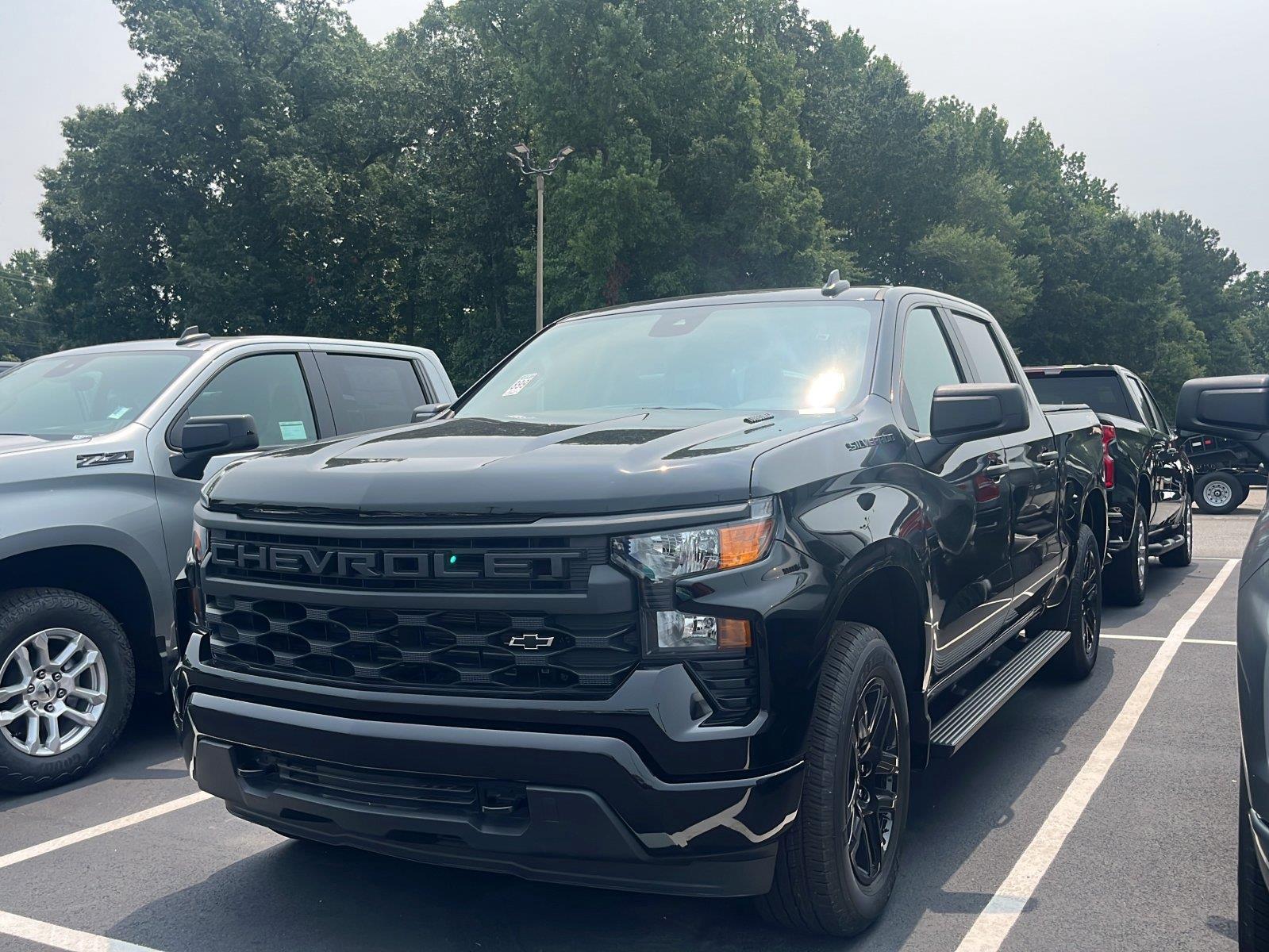 Black 2026 Chevrolet Silverado 1500 Pickup Truck Four-Wheel Drive 8-Speed Automatic