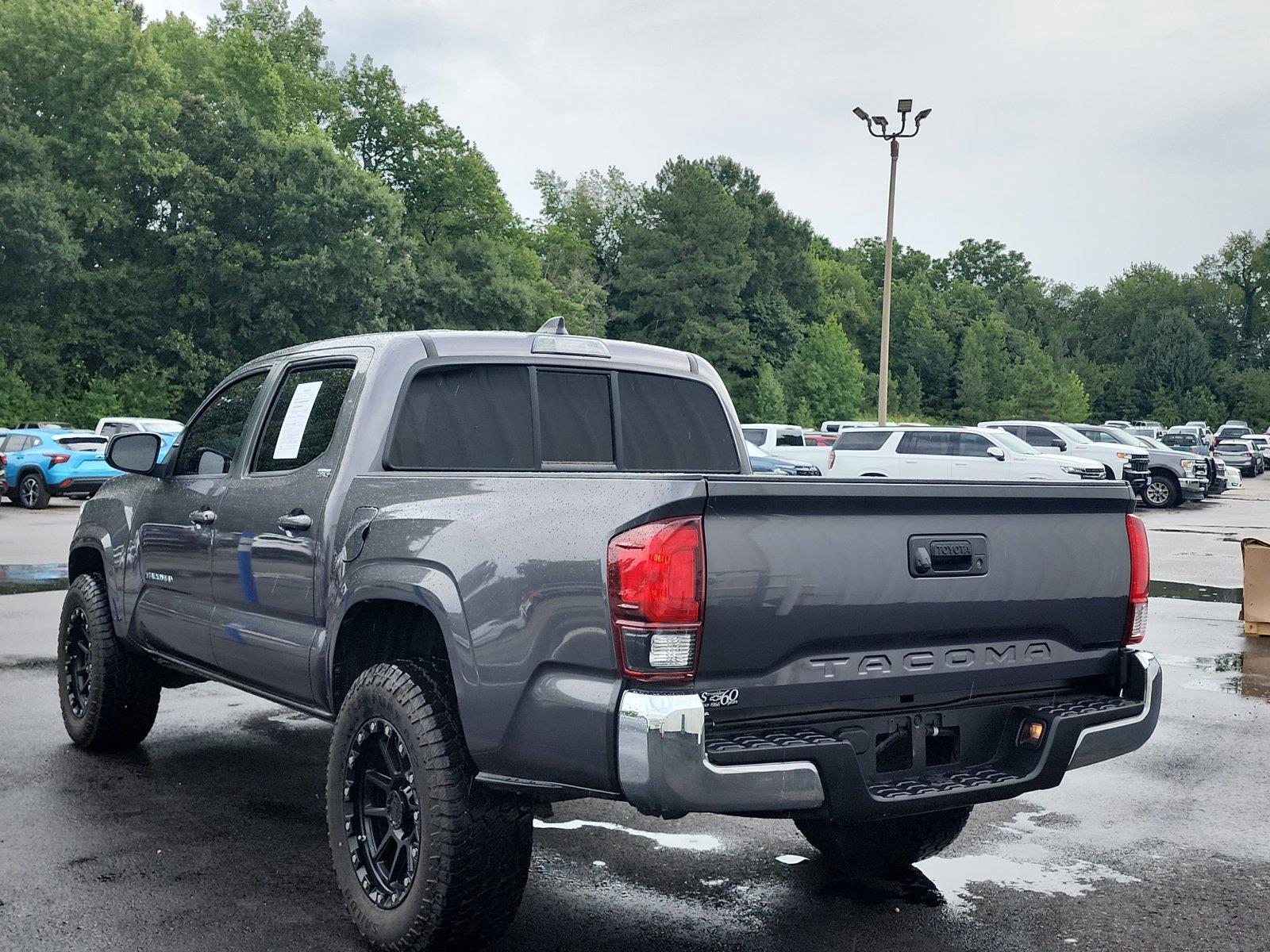 View vehicle photo 3