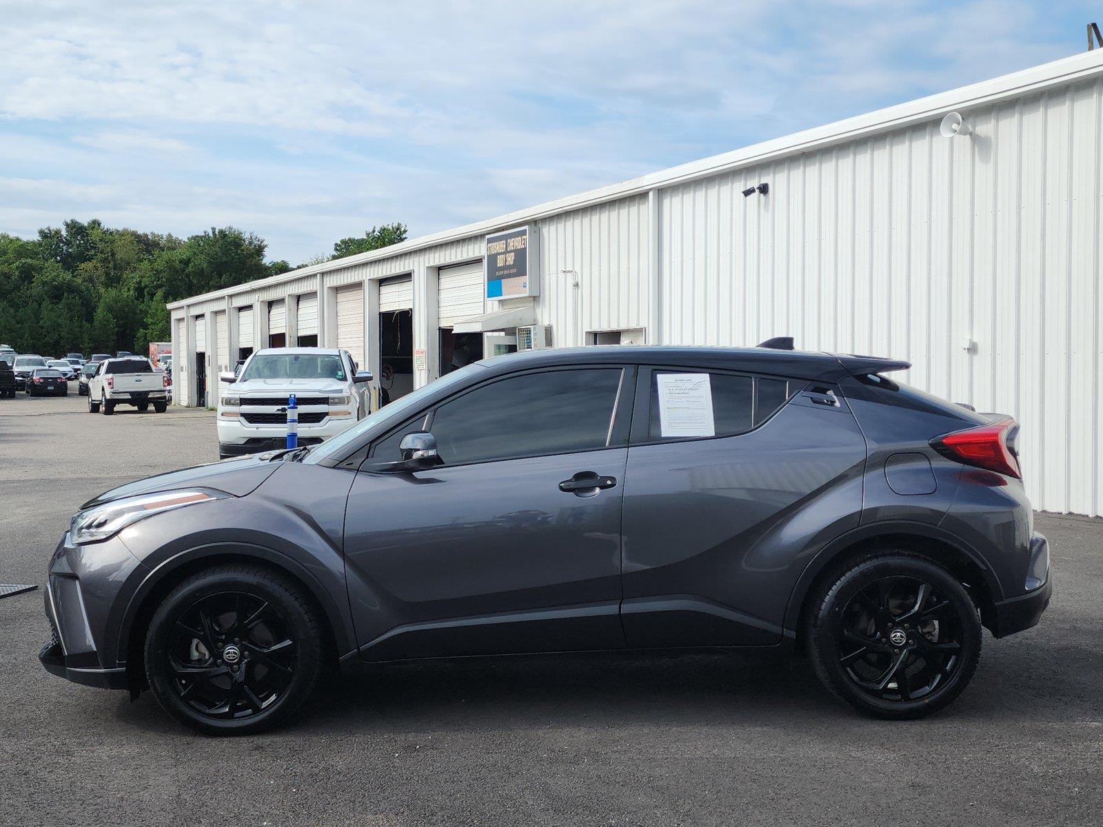 View vehicle photo 2