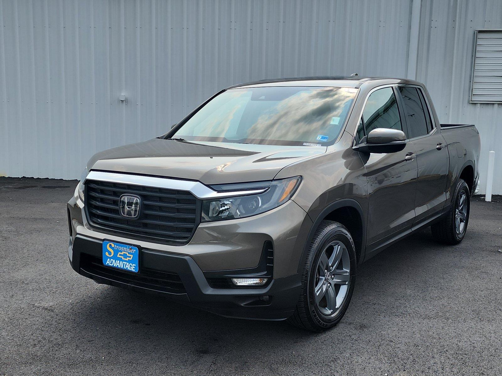 Pacific Pewter Metallic 2021 Honda Ridgeline Pickup Truck All-Wheel Drive Automatic