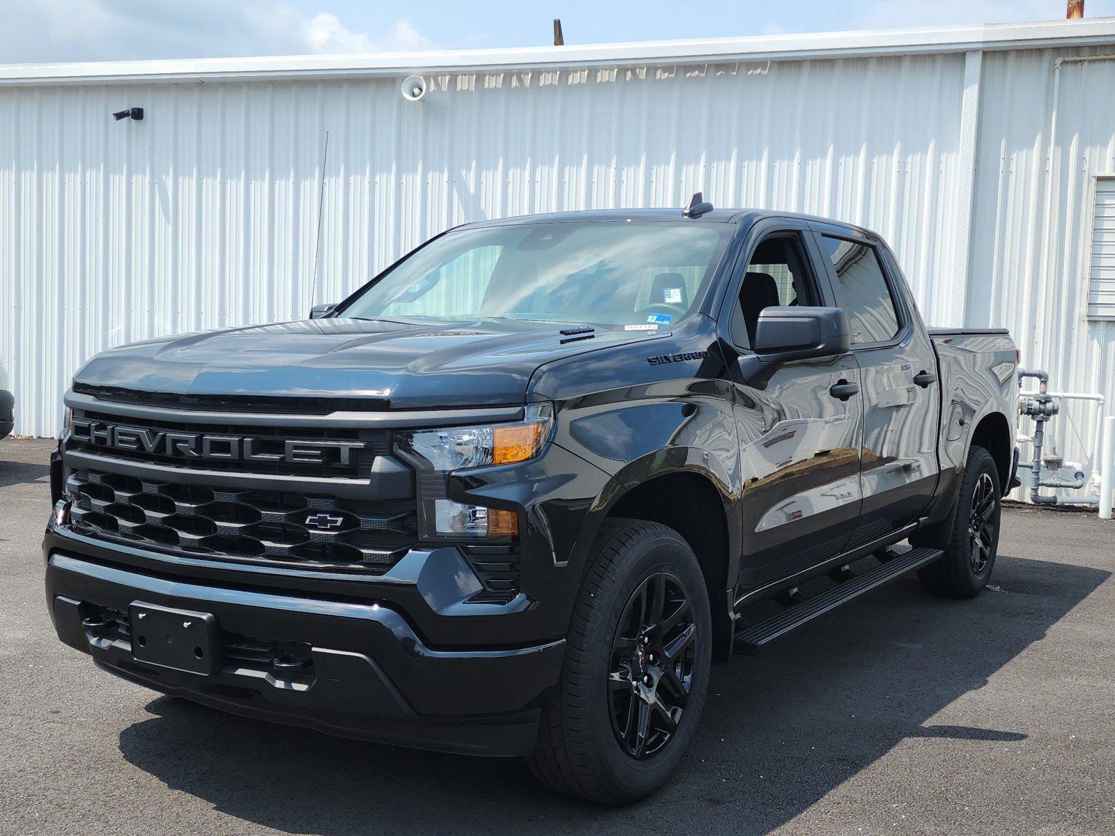 Black 2026 Chevrolet Silverado 1500 Pickup Truck Four-Wheel Drive 8-Speed Automatic