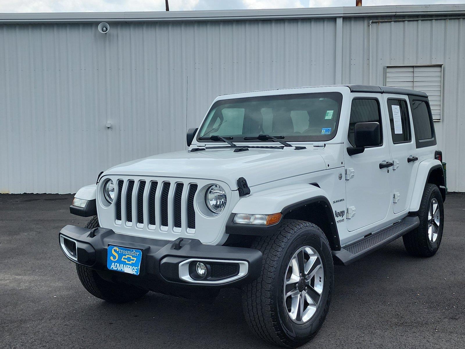 Bright White Clearcoat 2022 Jeep Wrangler SUV / Crossover Four-Wheel Drive 8-Speed Automatic