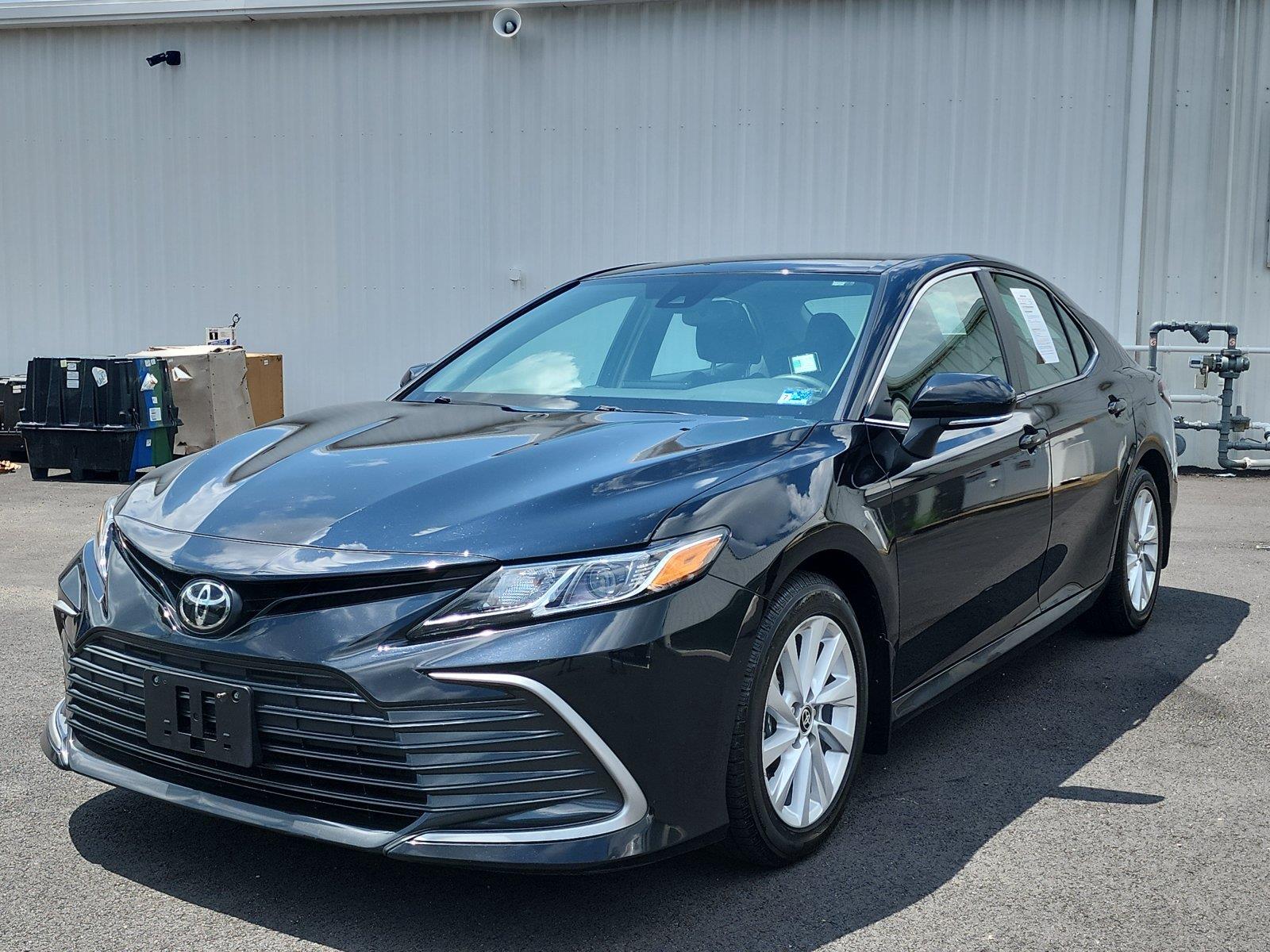 Midnight Black Metallic 2024 Toyota Camry Sedan Front-Wheel Drive Automatic