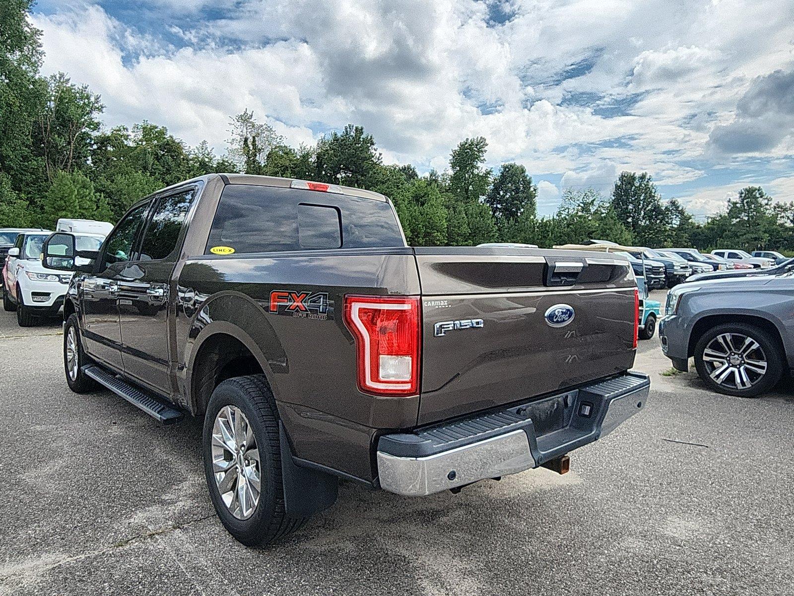 View vehicle photo 3