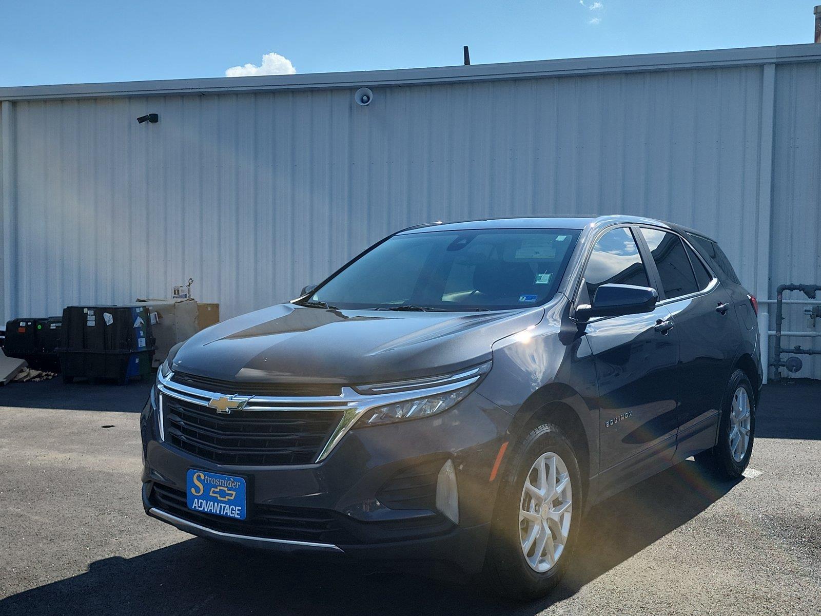 Iron Gray Metallic 2023 Chevrolet Equinox SUV / Crossover Front-Wheel Drive 6-Speed Automatic Overdrive