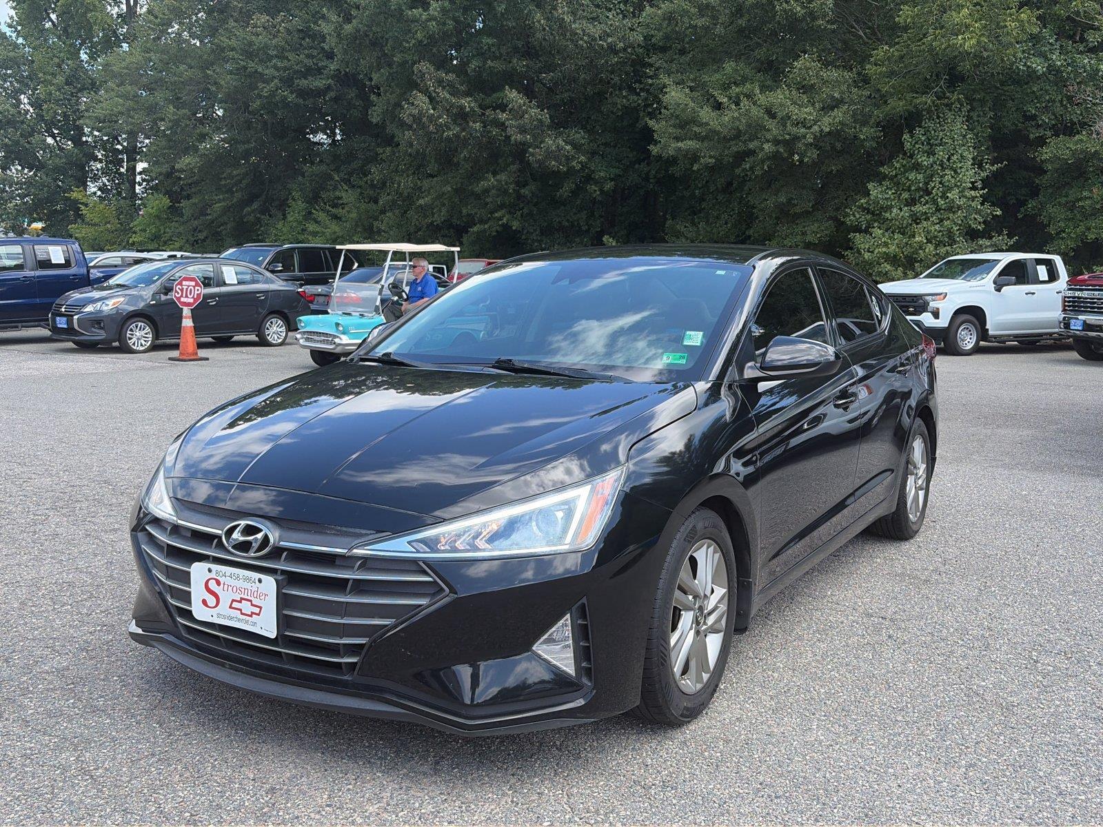 Phantom Black 2020 Hyundai Elantra Sedan Front-Wheel Drive Continuously Variable Transmission