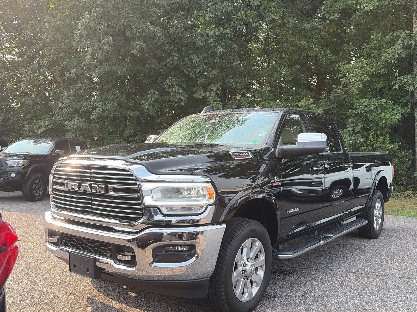 2019 RAM 3500 Laramie Crew Cab LB 4WD