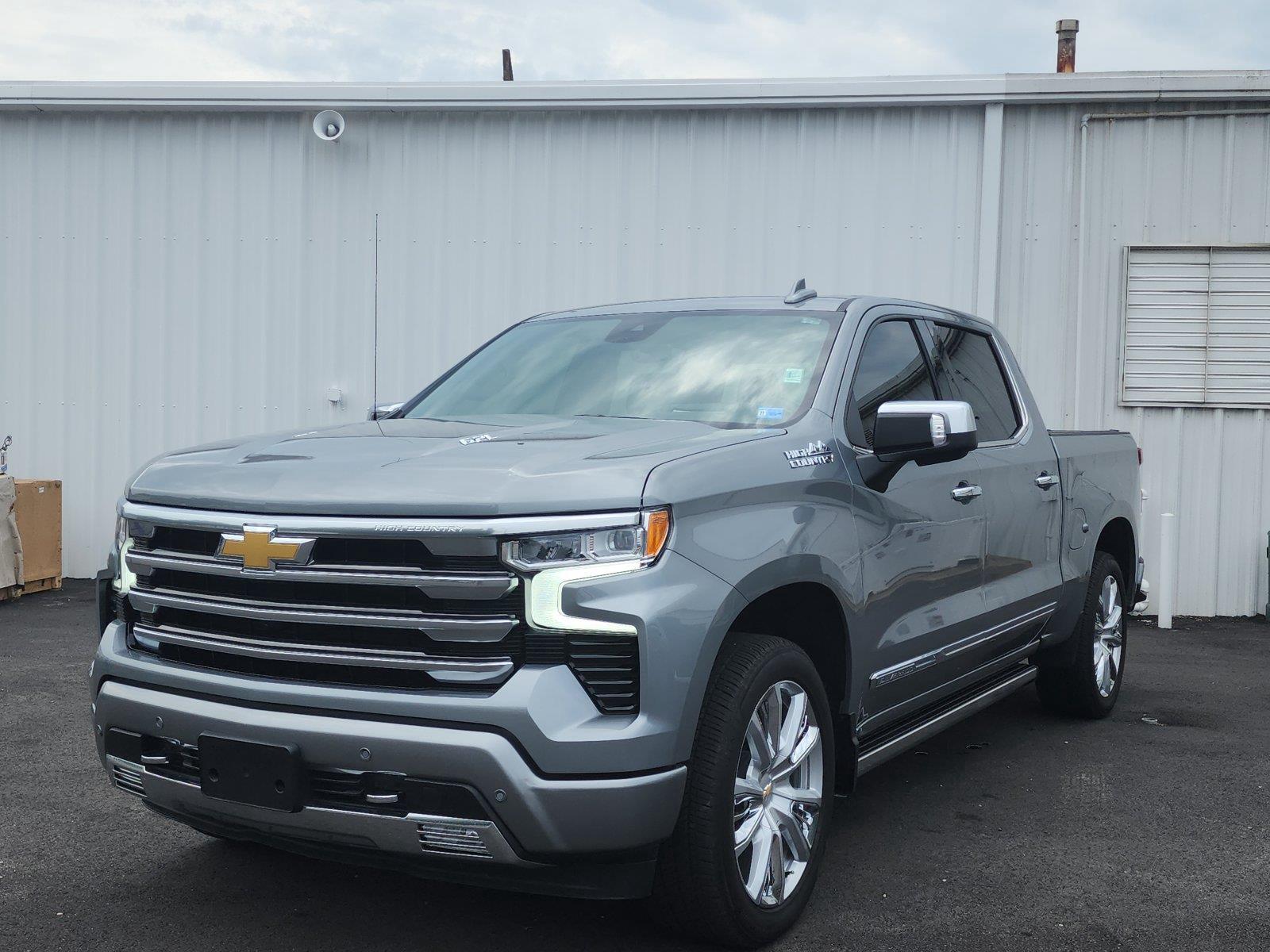 Sterling Gray Metallic 2024 Chevrolet Silverado 1500 Pickup Truck Four-Wheel Drive Automatic