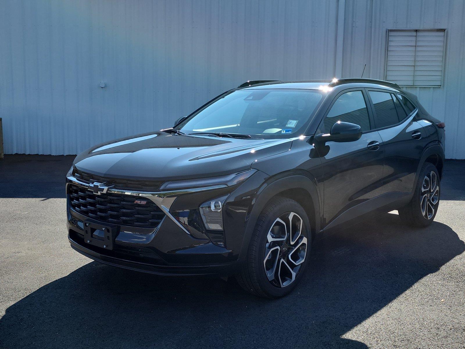 Mosaic Black Metallic 2026 Chevrolet Trax SUV / Crossover Front-Wheel Drive 6-Speed Automatic