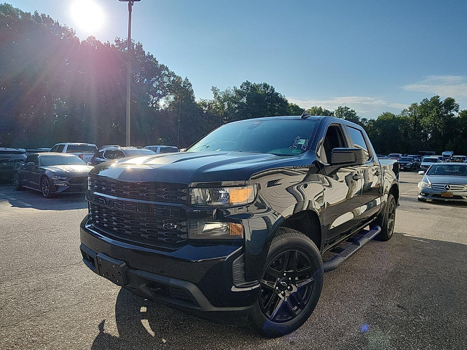 Black 2022 Chevrolet Silverado 1500 Pickup Truck Four-Wheel Drive 8-Speed Automatic