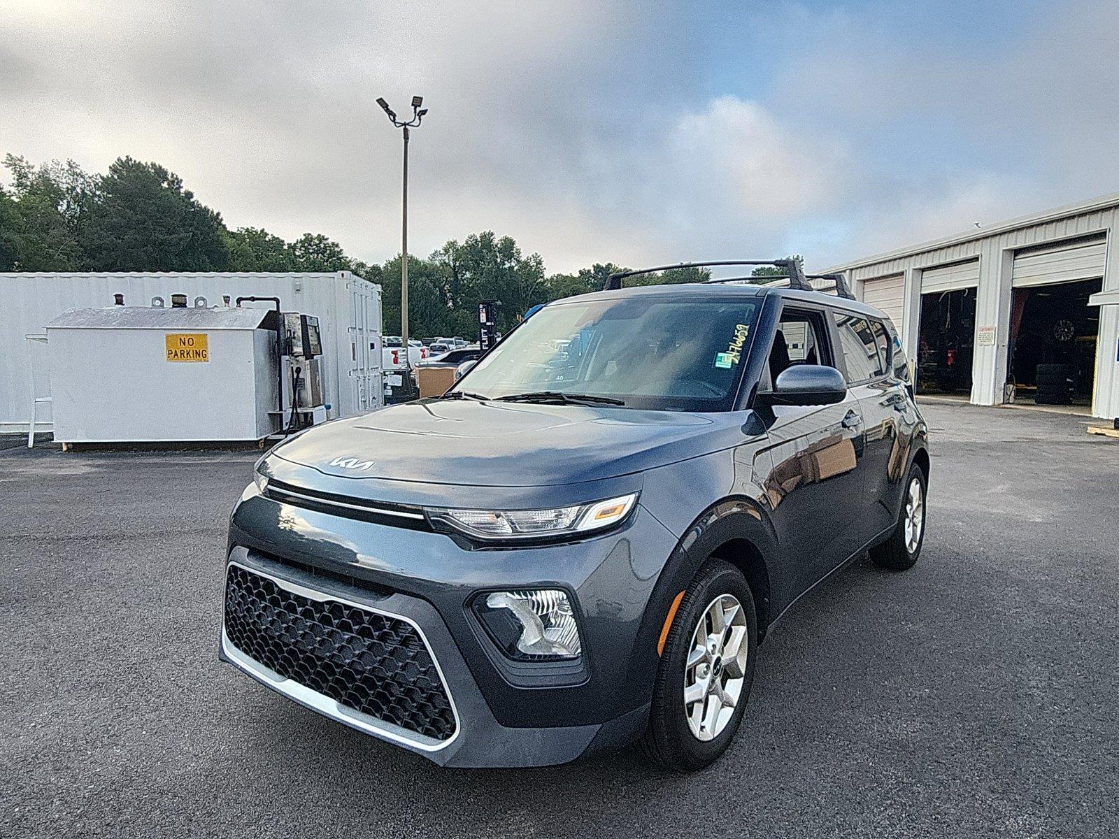 2022 Kia Soul LX FWD