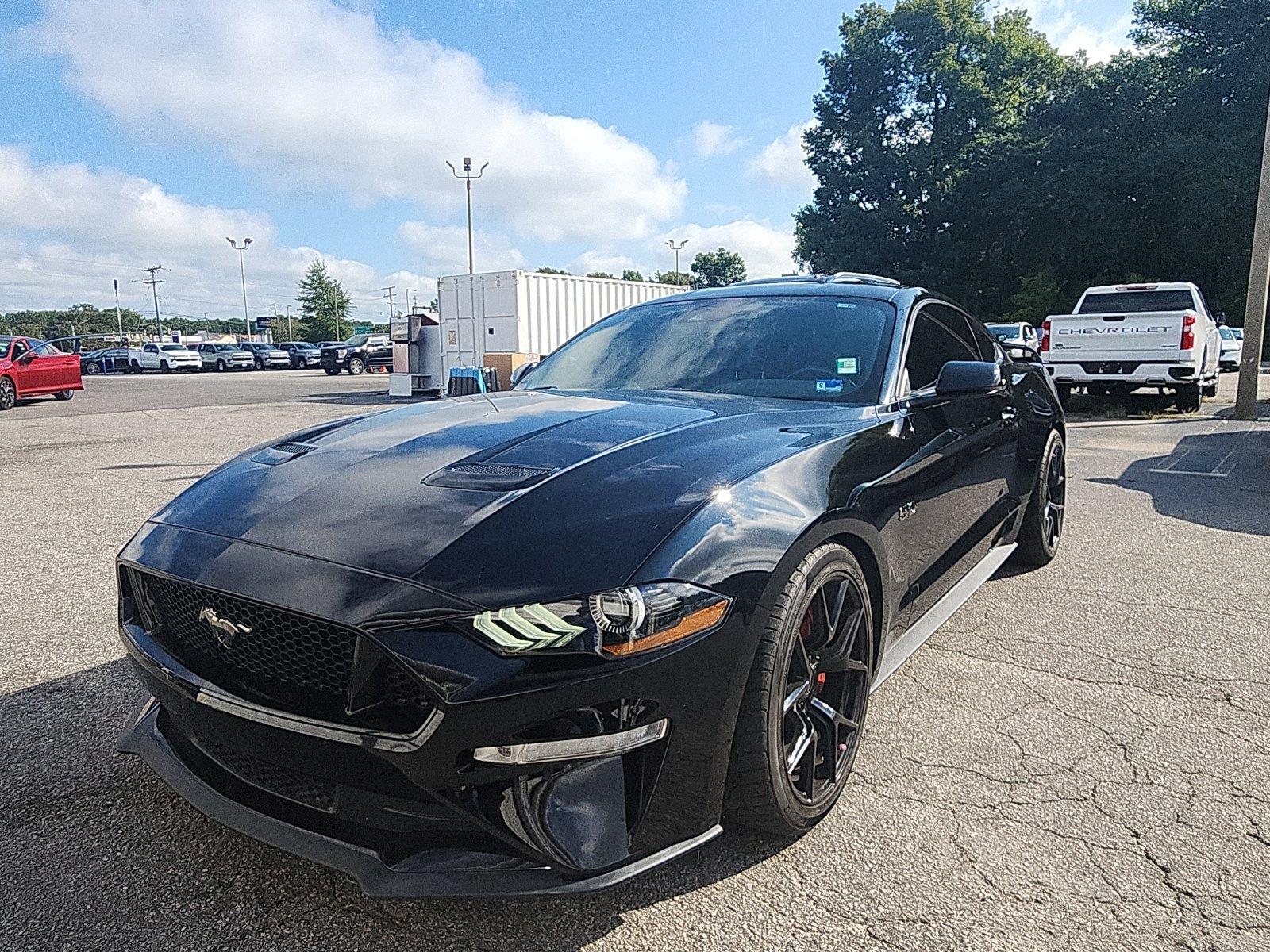 Shadow Black 2022 Ford Mustang Coupe Rear-Wheel Drive 6-Speed Manual