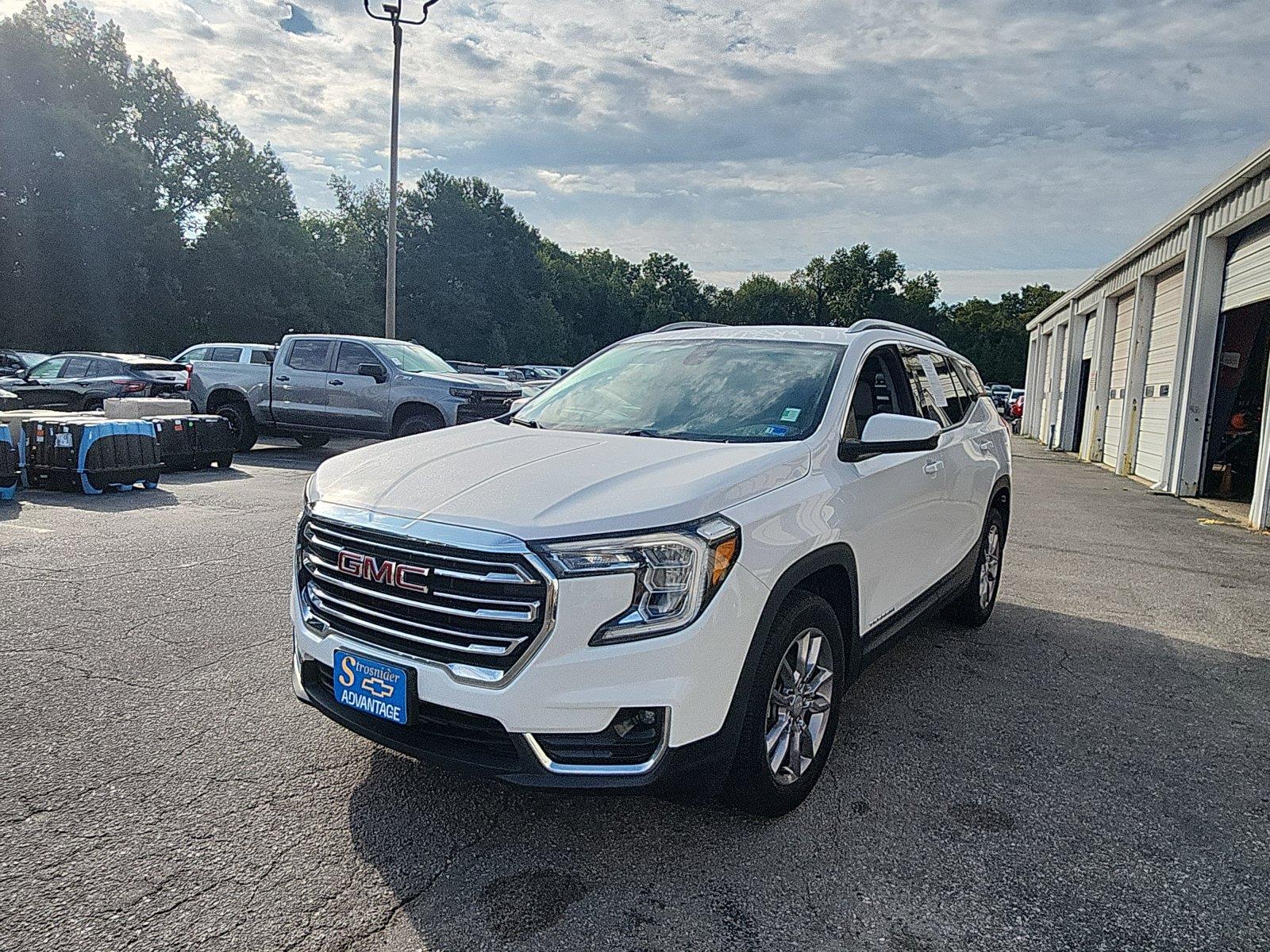 Summit White 2022 GMC Terrain SUV / Crossover All-Wheel Drive 9-Speed Automatic Overdrive