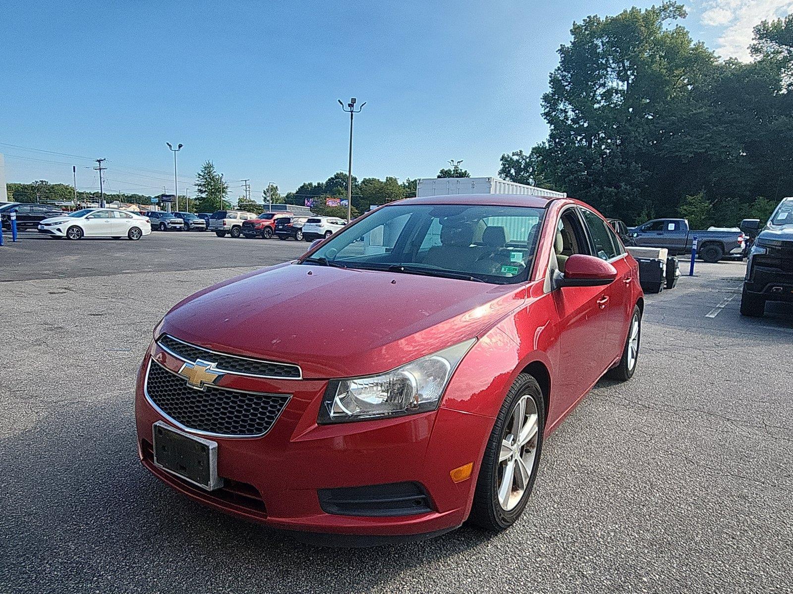 Crystal Red Tintcoat 2014 Chevrolet Cruze Sedan Front-Wheel Drive 6-Speed Automatic Overdrive