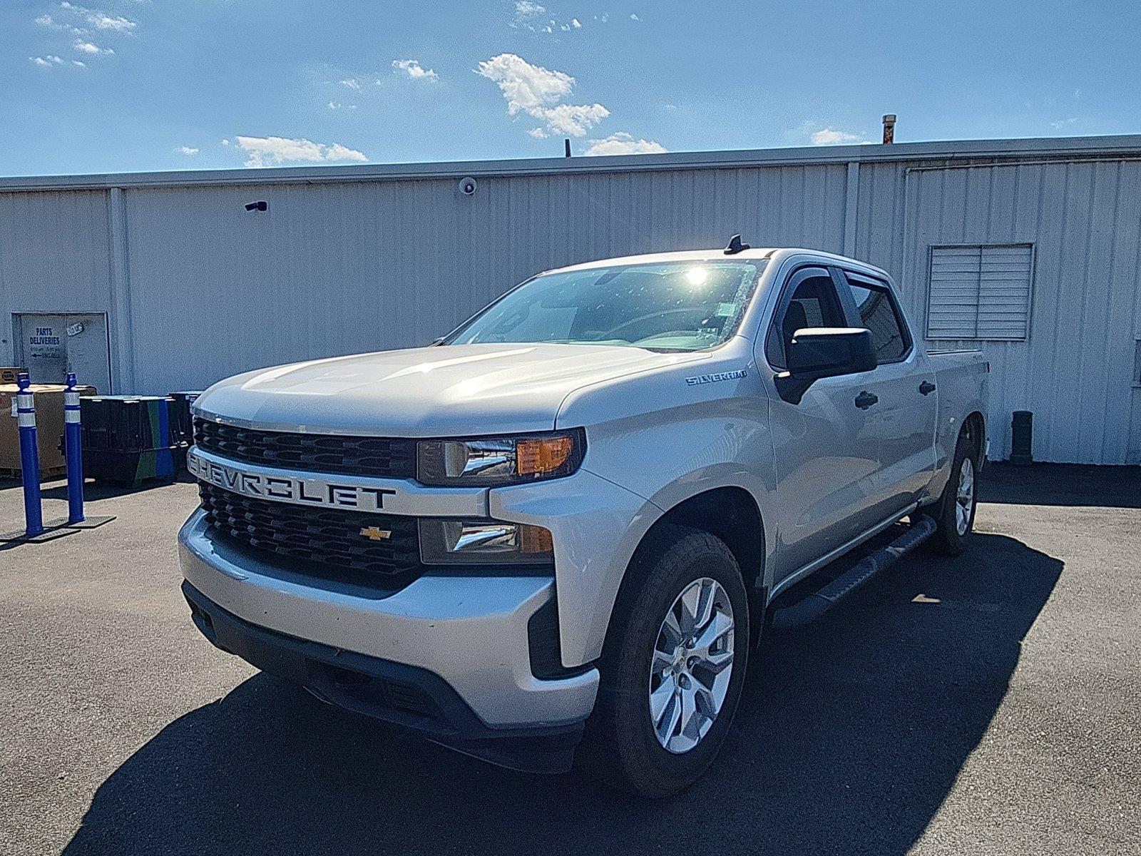 Silver Ice Metallic 2021 Chevrolet Silverado 1500 Pickup Truck Four-Wheel Drive 8-Speed Automatic
