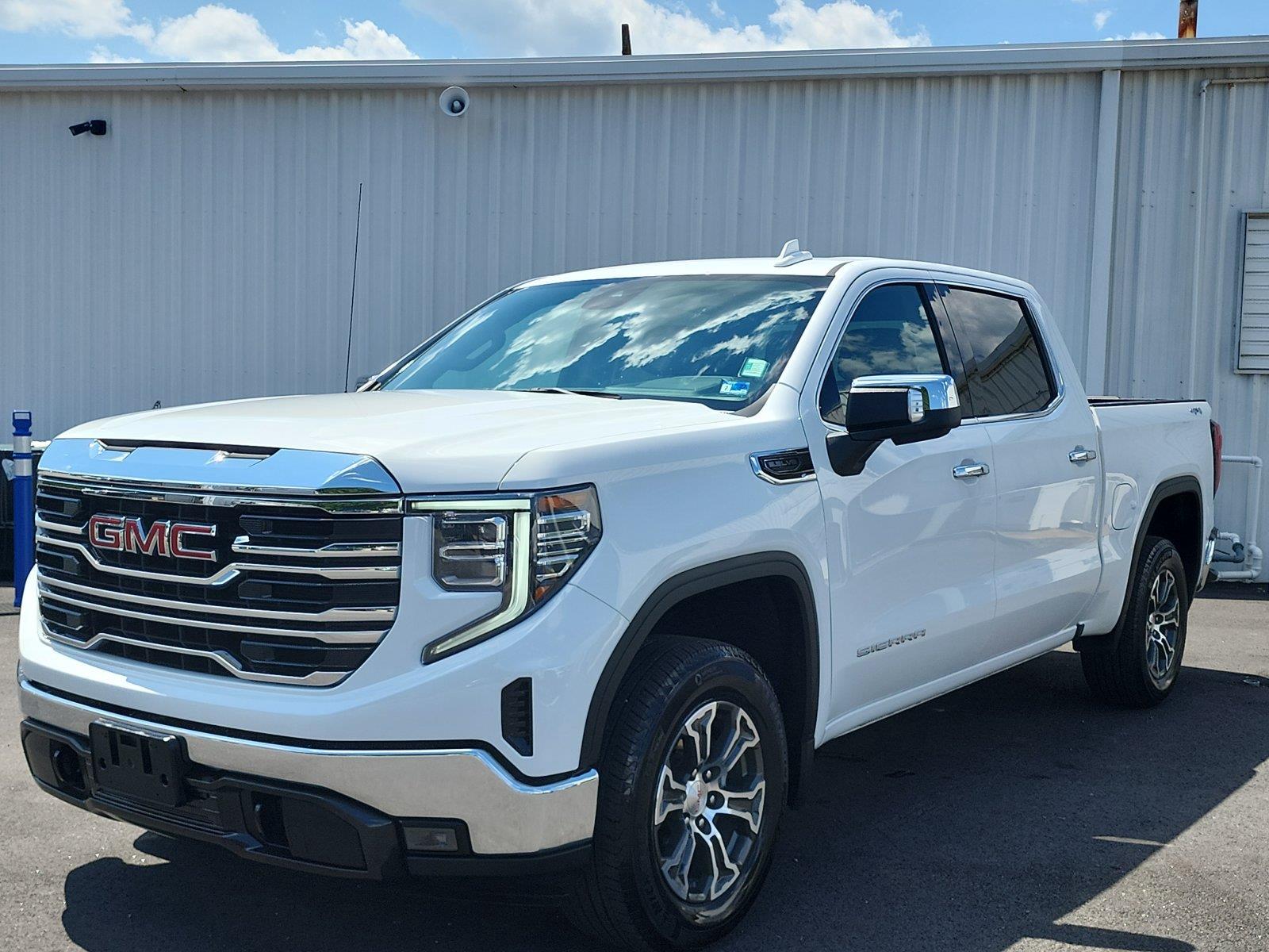 Summit White 2026 GMC Sierra 1500 Pickup Truck Four-Wheel Drive Automatic