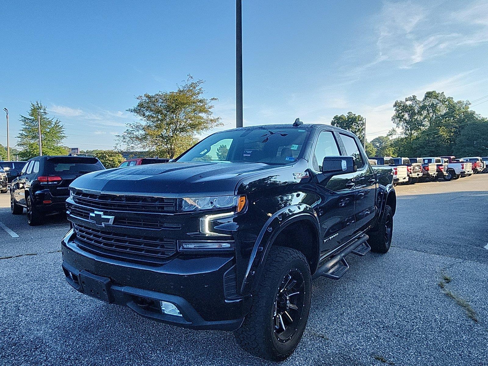 Black 2022 Chevrolet Silverado 1500 Pickup Truck Four-Wheel Drive 8-Speed Automatic