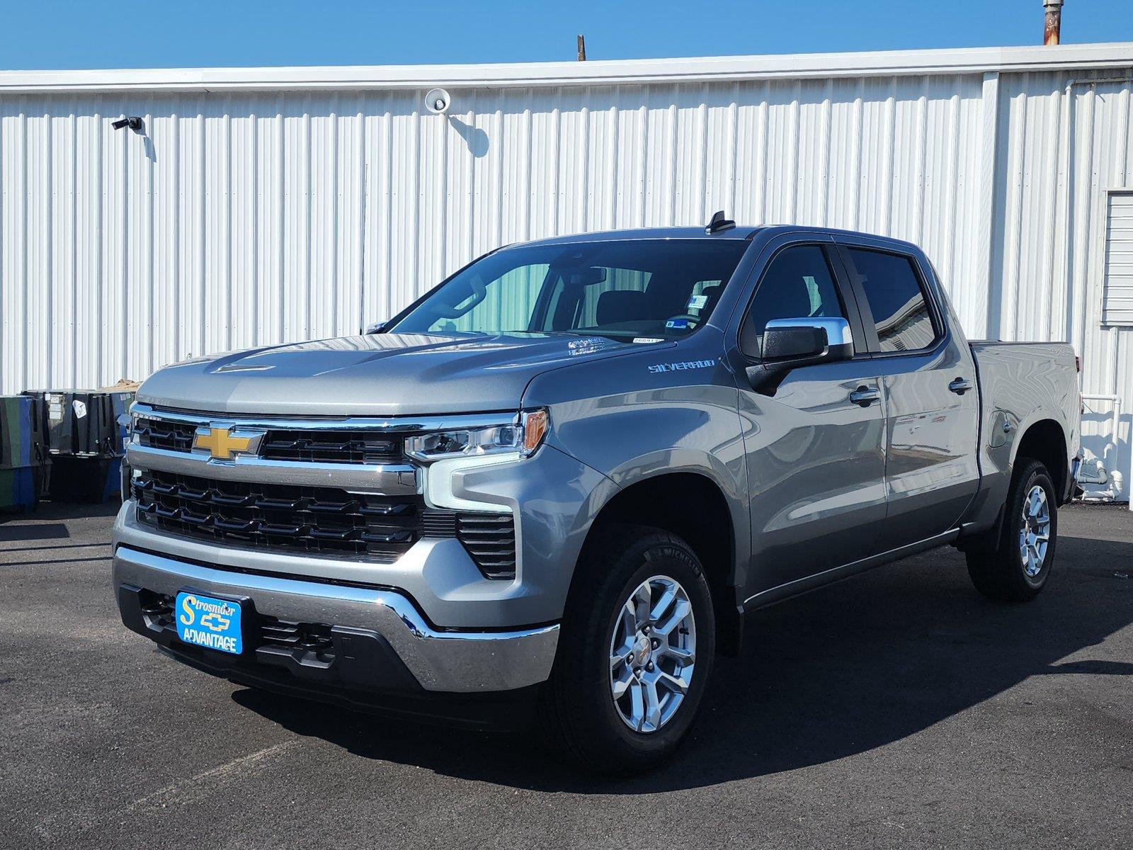 Sterling Gray Metallic 2026 Chevrolet Silverado 1500 Pickup Truck Four-Wheel Drive 8-Speed Automatic