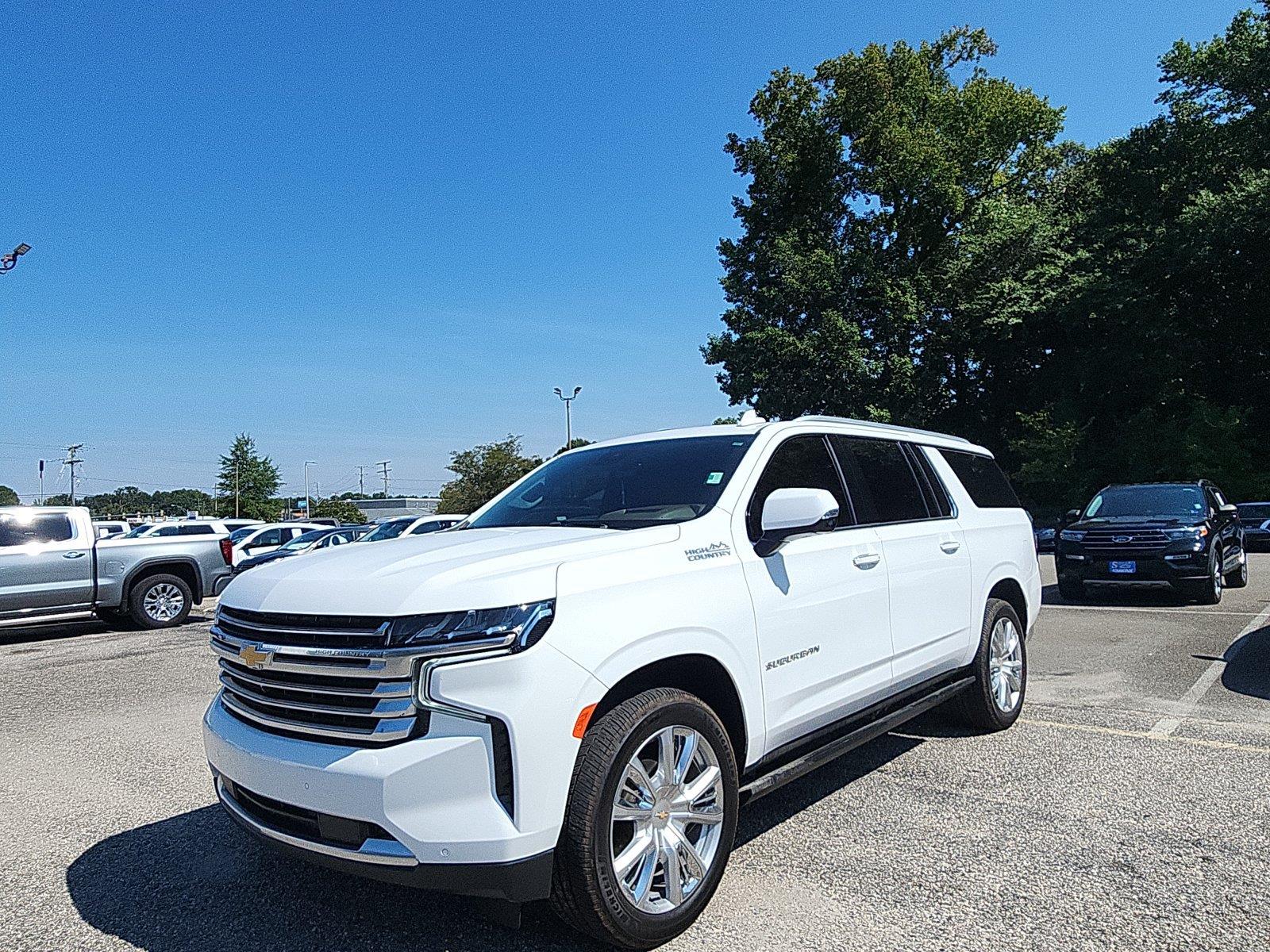 Summit White 2023 Chevrolet Suburban SUV / Crossover Four-Wheel Drive Automatic