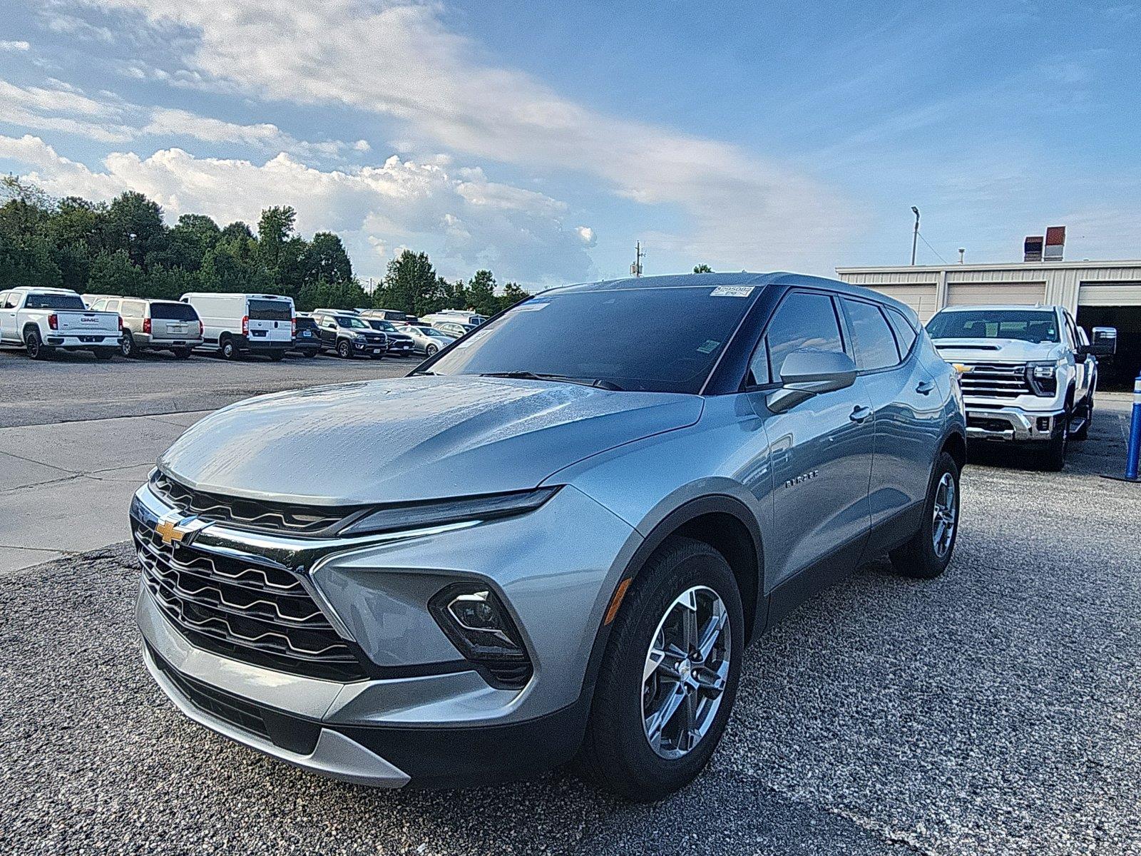 Sterling Gray Metallic 2024 Chevrolet Blazer SUV / Crossover Front-Wheel Drive 9-Speed Automatic