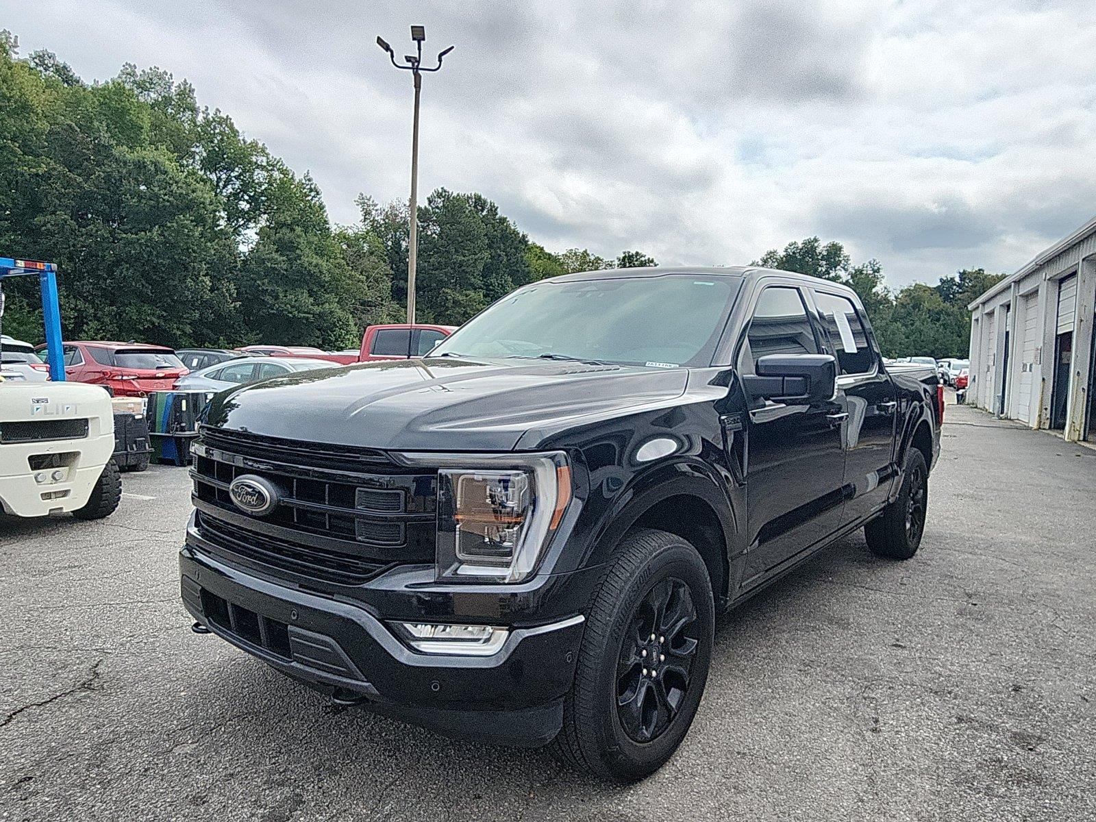 Agate Black Metallic 2022 Ford F-150 Pickup Truck Four-Wheel Drive 10-Speed Automatic