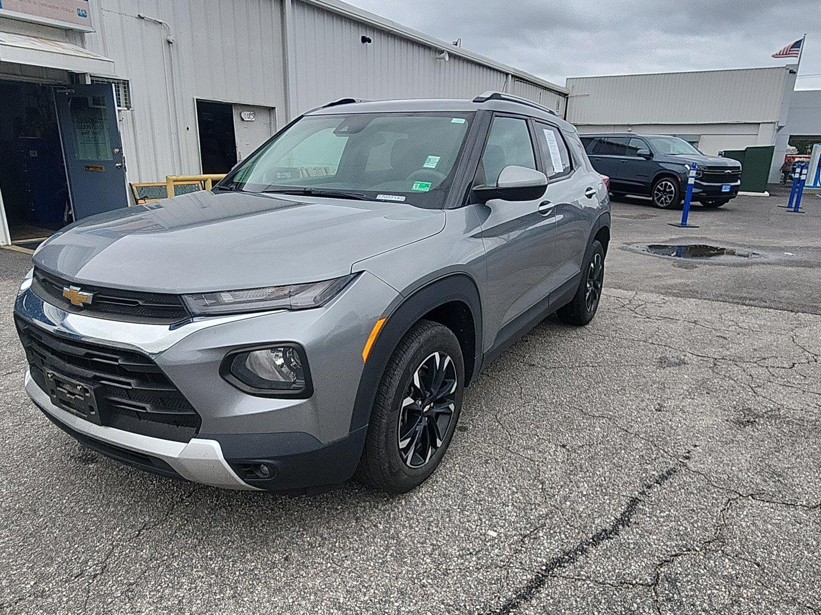 Sterling Gray Metallic 2023 Chevrolet Trailblazer SUV / Crossover Front-Wheel Drive Continuously Variable Transmission
