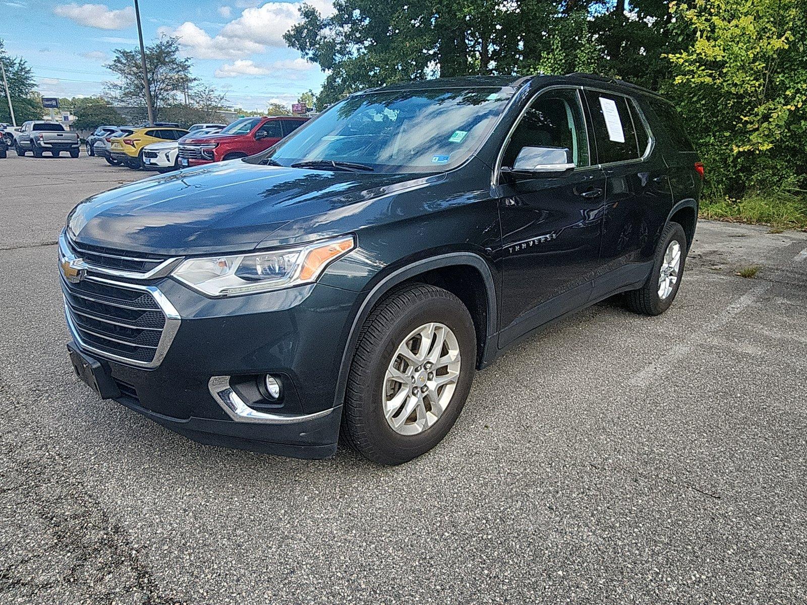 Gray (Graphite Metallic) 2019 Chevrolet Traverse SUV / Crossover Front-Wheel Drive 9-Speed Automatic