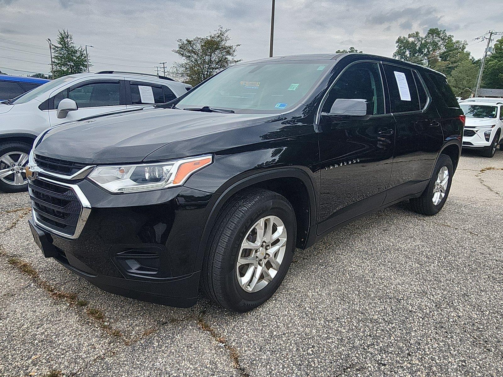 Mosaic Black Metallic 2020 Chevrolet Traverse SUV / Crossover Front-Wheel Drive 9-Speed Automatic