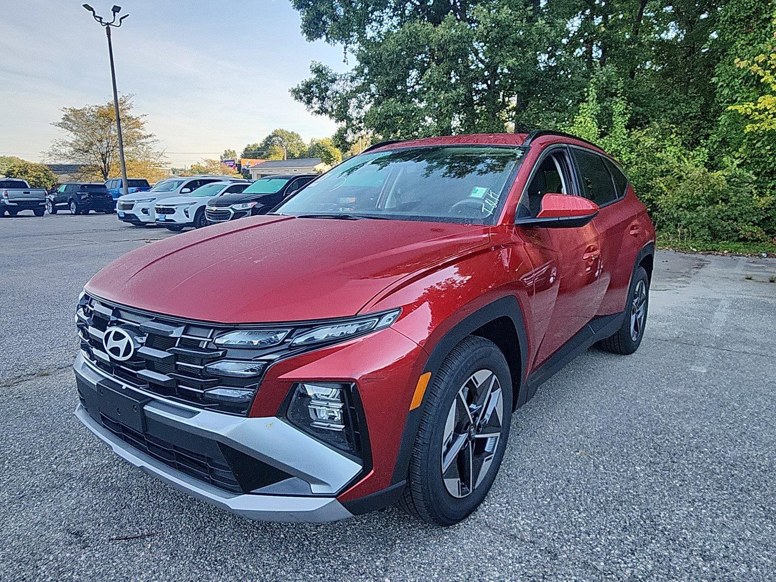Ultimate Red 2025 Hyundai Tucson SUV / Crossover Front-Wheel Drive Automatic