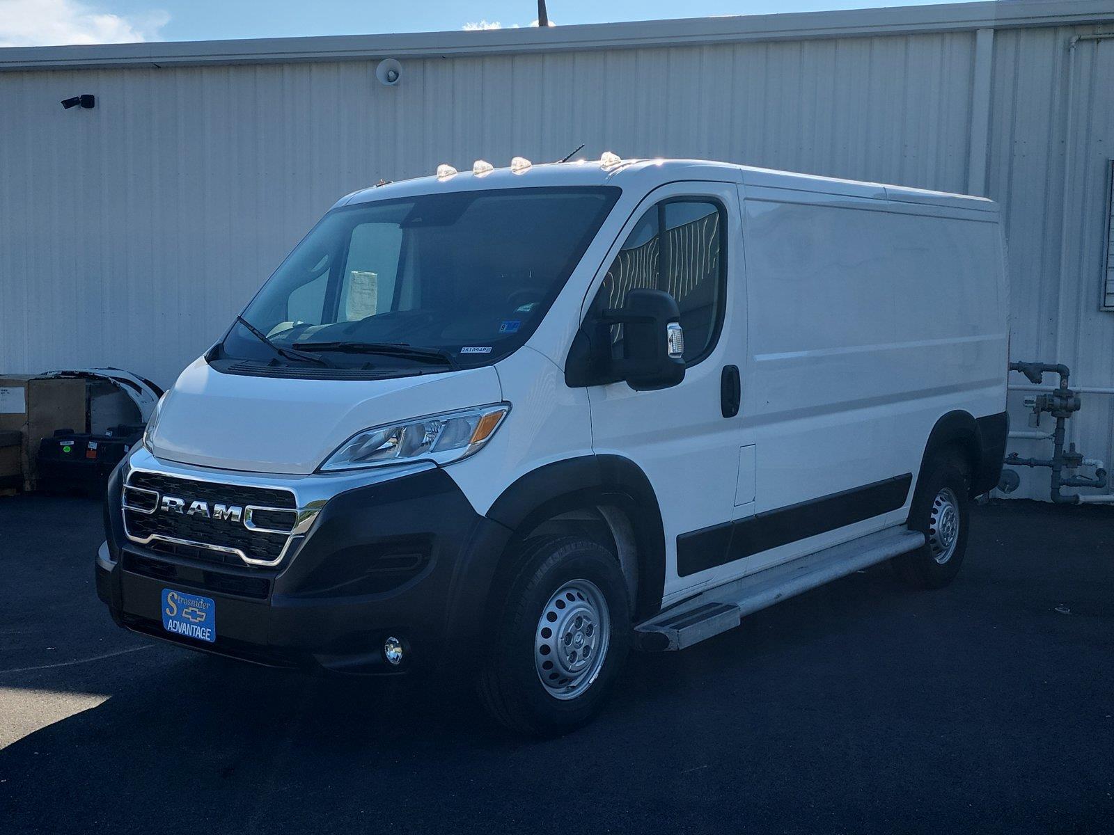 2025 RAM ProMaster 2500 Tradesman 136 Low Roof Cargo Van FWD
