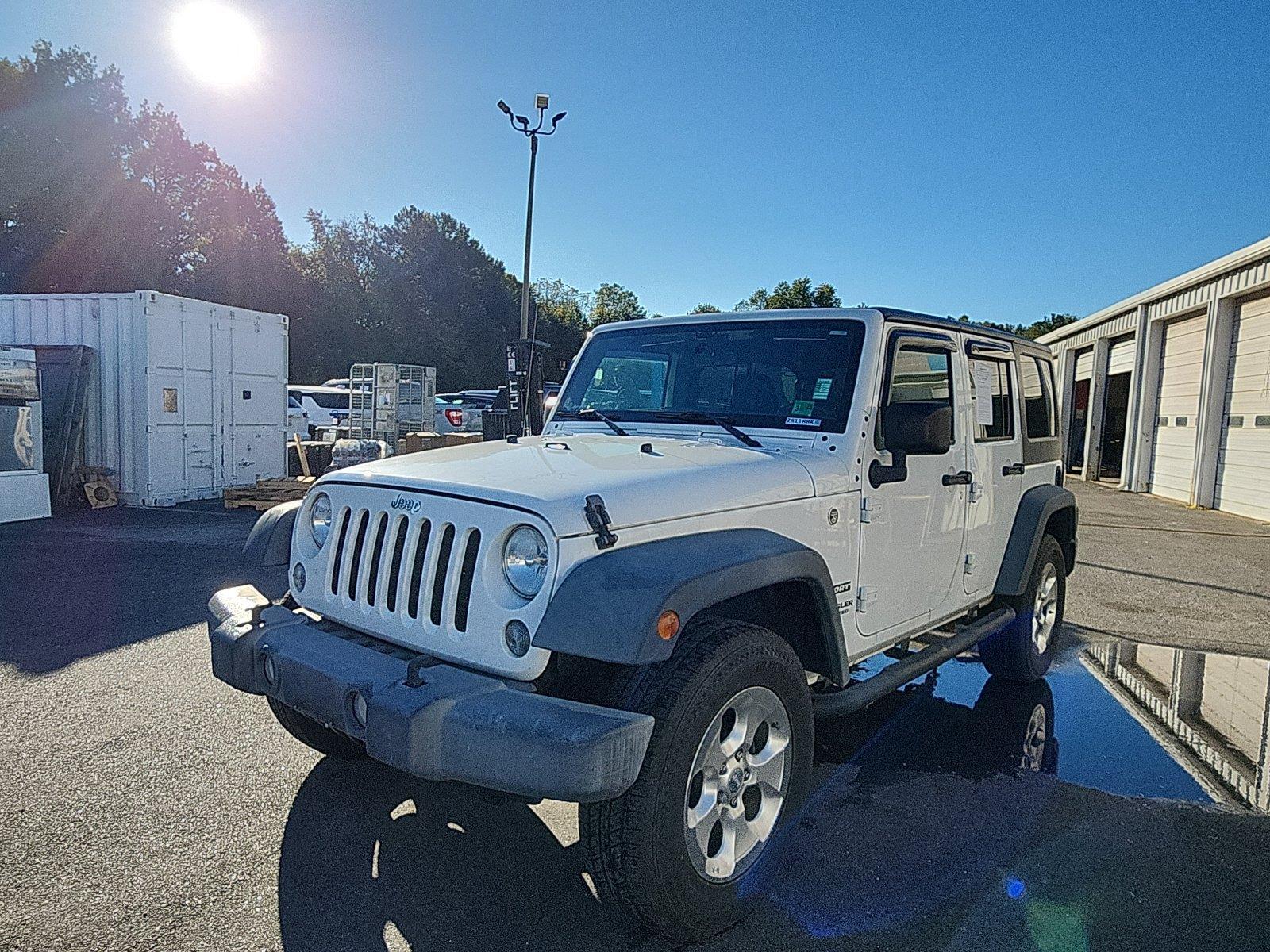 Bright White Clearcoat 2016 Jeep Wrangler SUV / Crossover Four-Wheel Drive 5-Speed Automatic