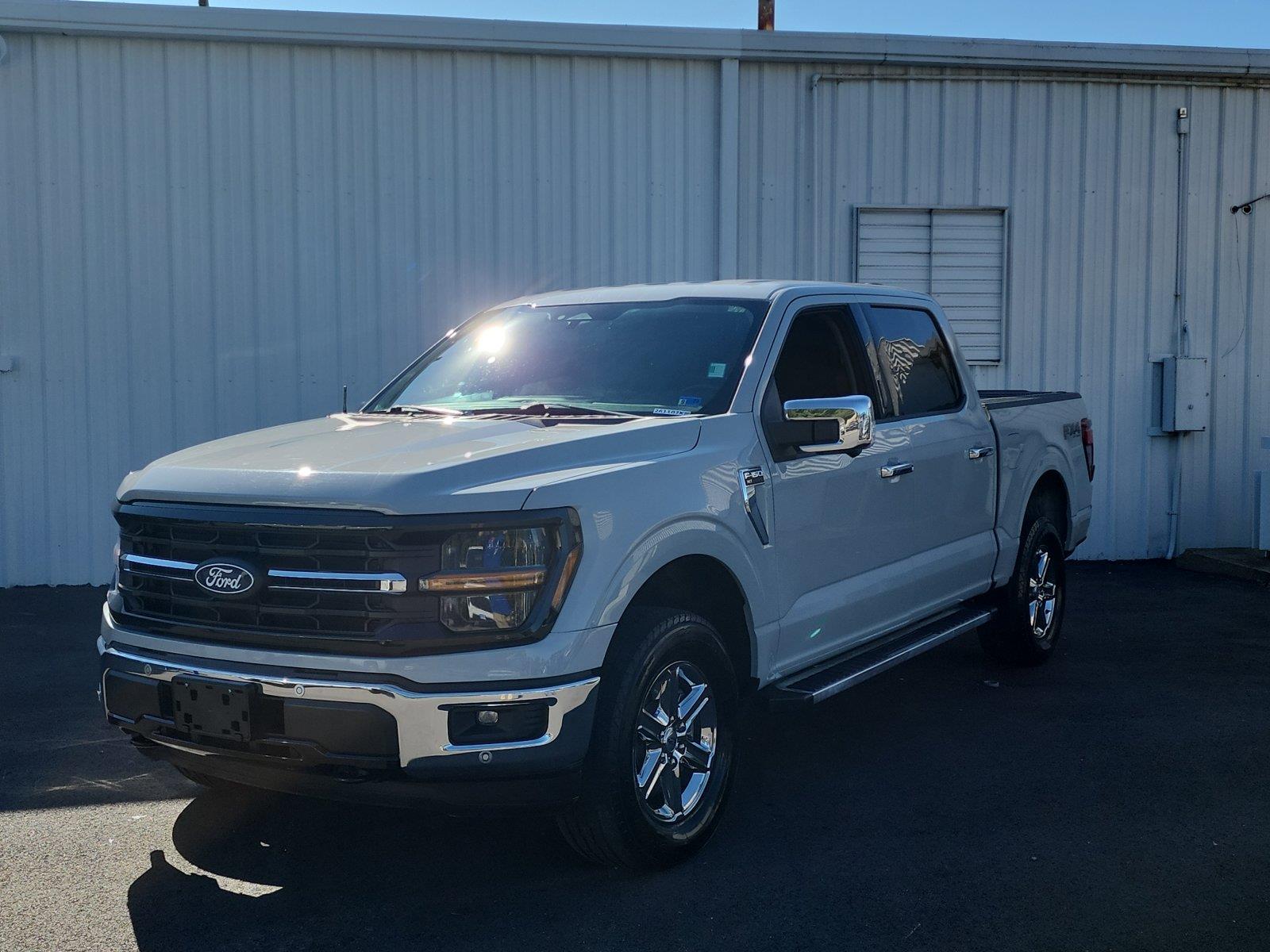  2024 Ford F-150 XLT SuperCrew 4WD   